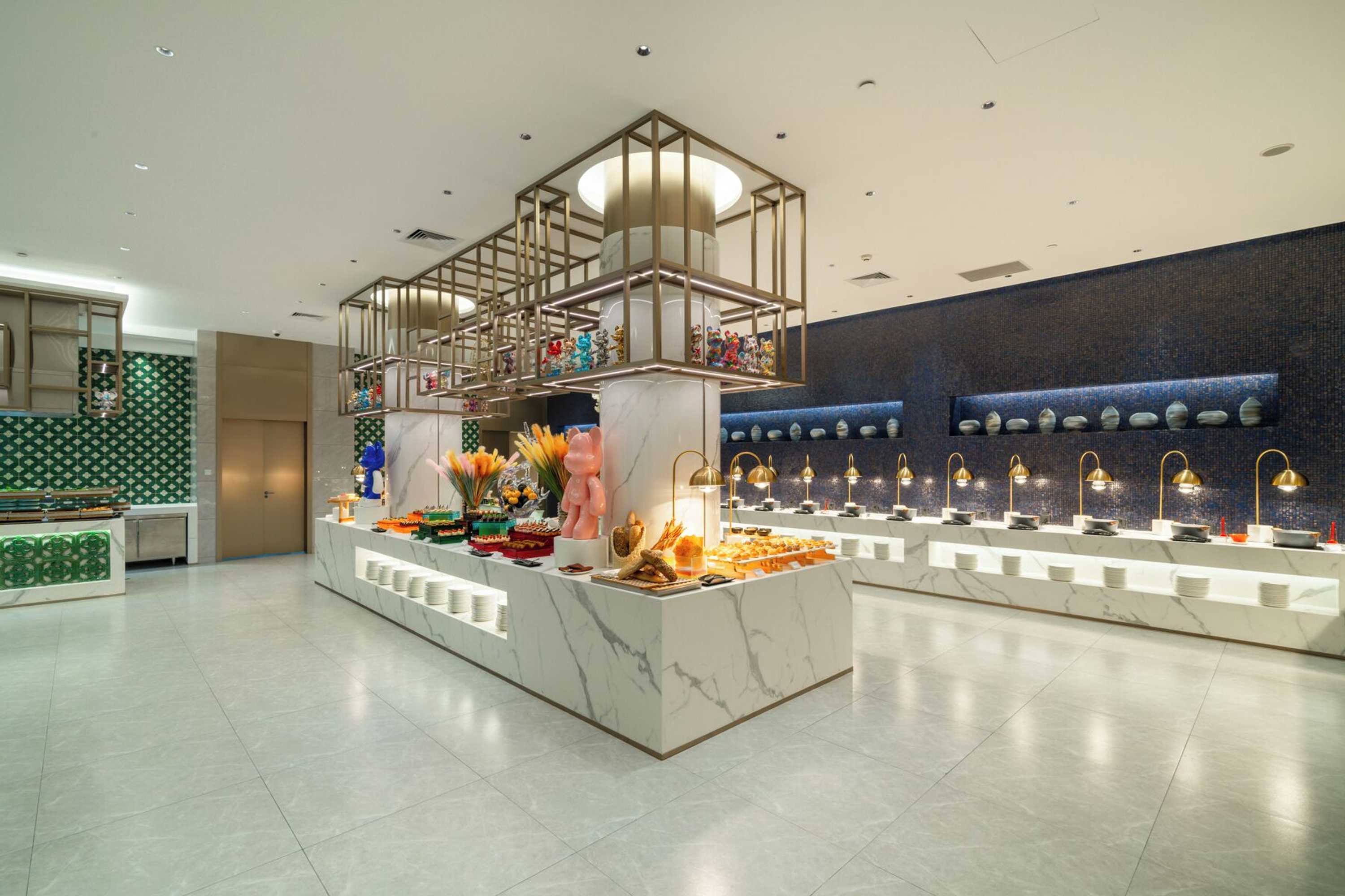 Gift card for Dong Fang Hotel Guangzhou - Free Shuttle Bus to Canton Fair Complex & Overseas Buyer Registration Services Gift card for Dong Fang Hotel Guangzhou - Free Shuttle Bus to Canton Fair Complex & Overseas Buyer Registration Services
