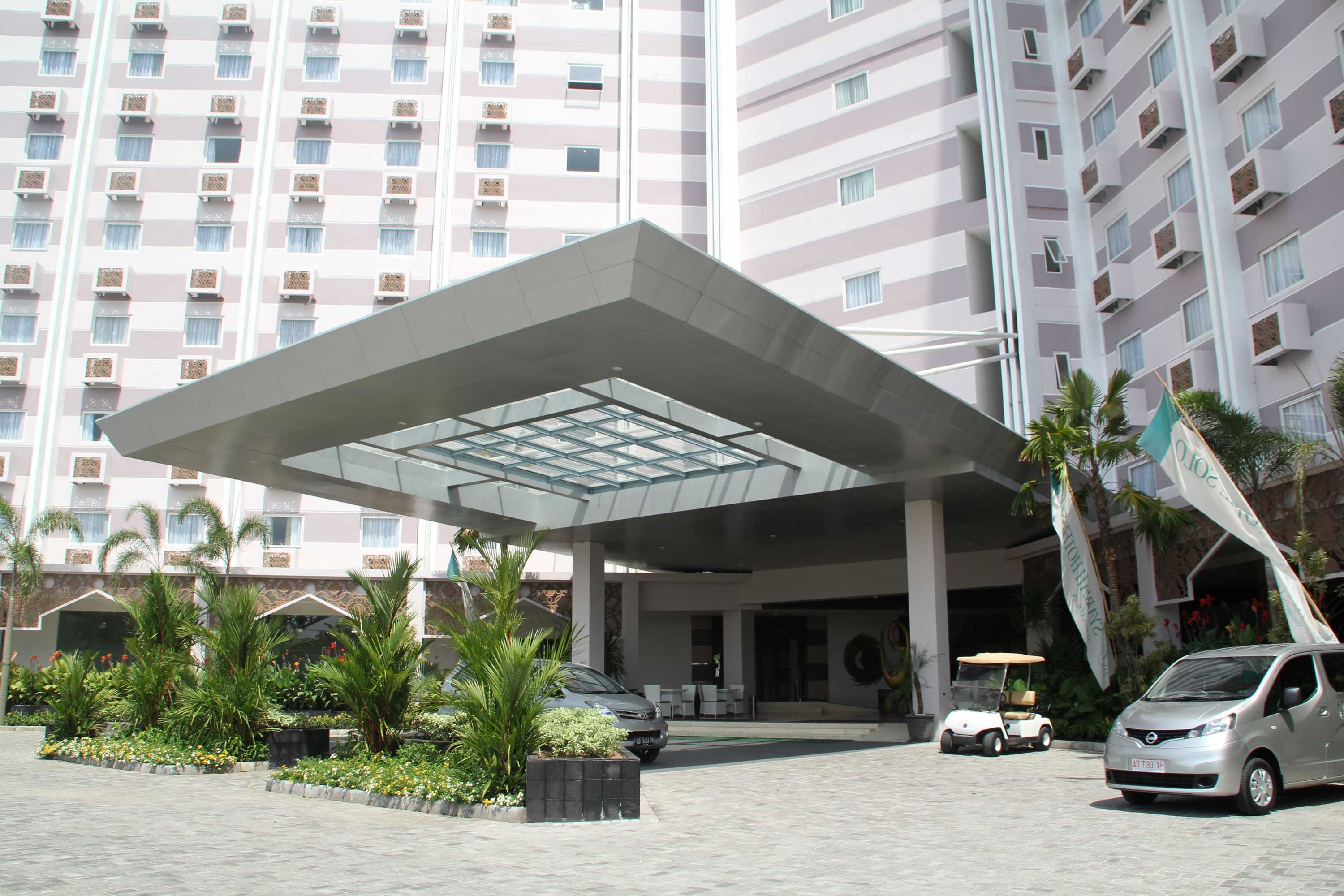 Gift card for Lorin Syariah Hotel Solo Gift card for Lorin Syariah Hotel Solo