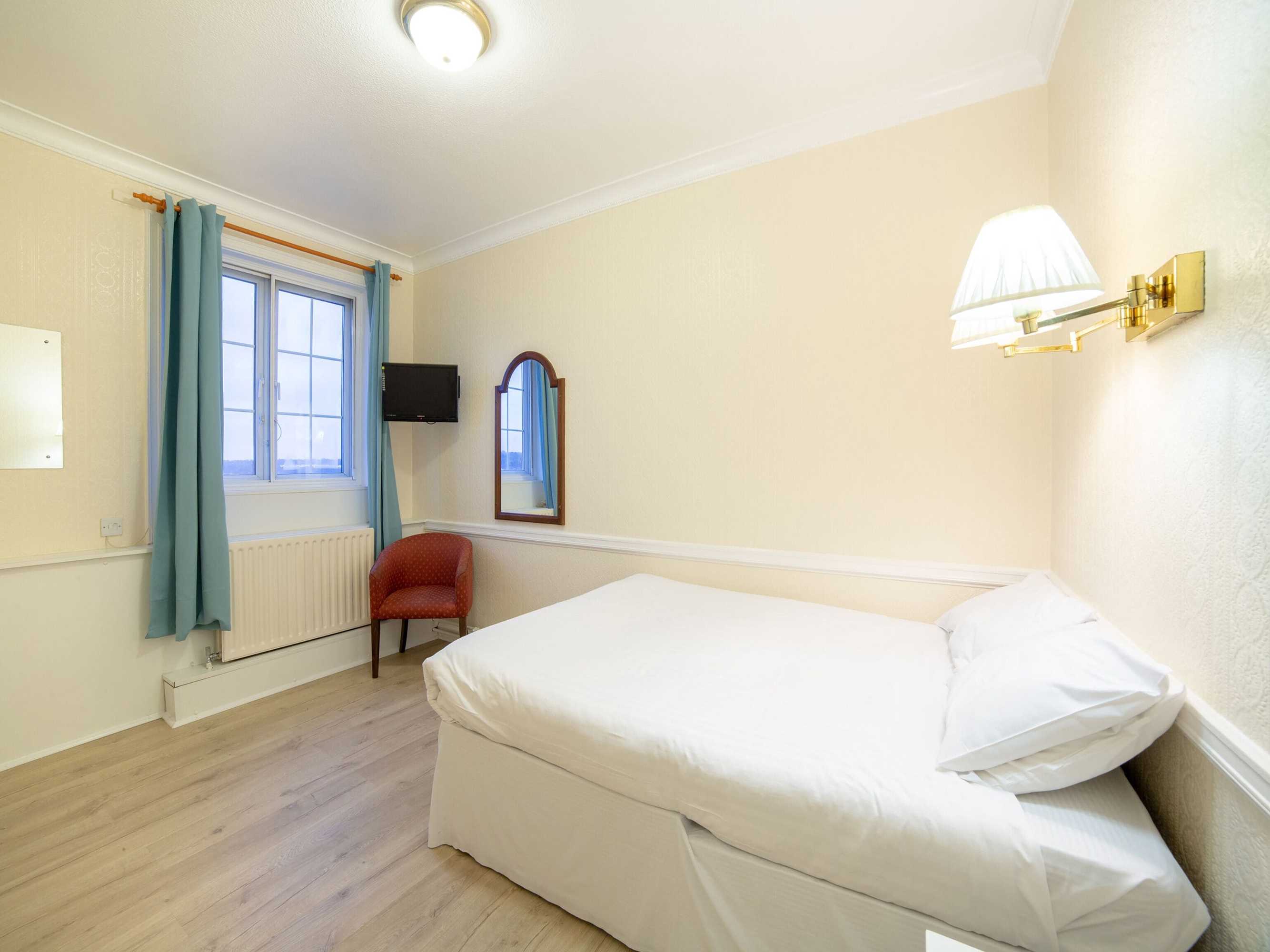 Gift card for George Hotel, Burslem, Stoke-On-Trent Gift card for George Hotel, Burslem, Stoke-On-Trent