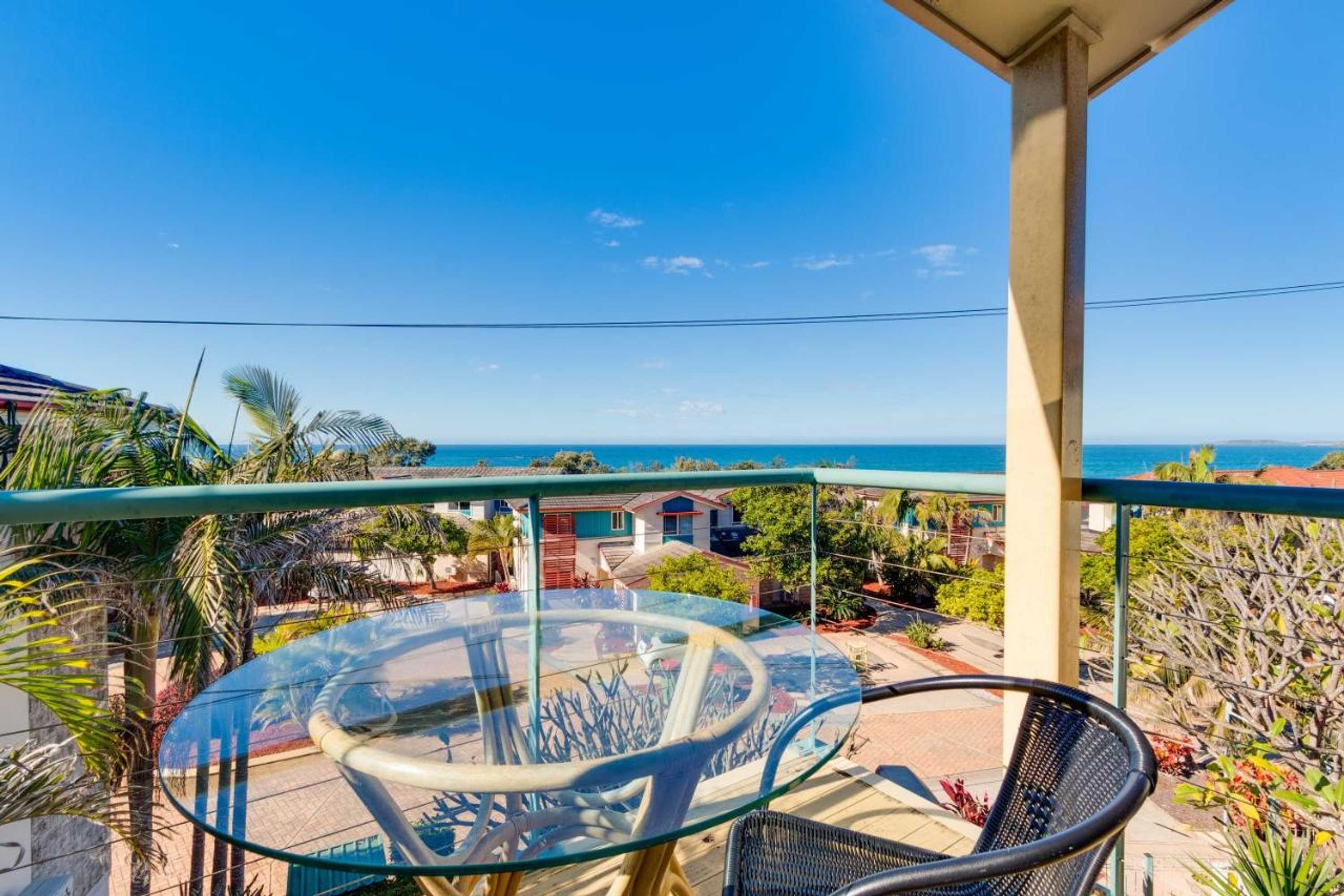 Gift card for Aqualuna Beach Resort Gift card for Aqualuna Beach Resort