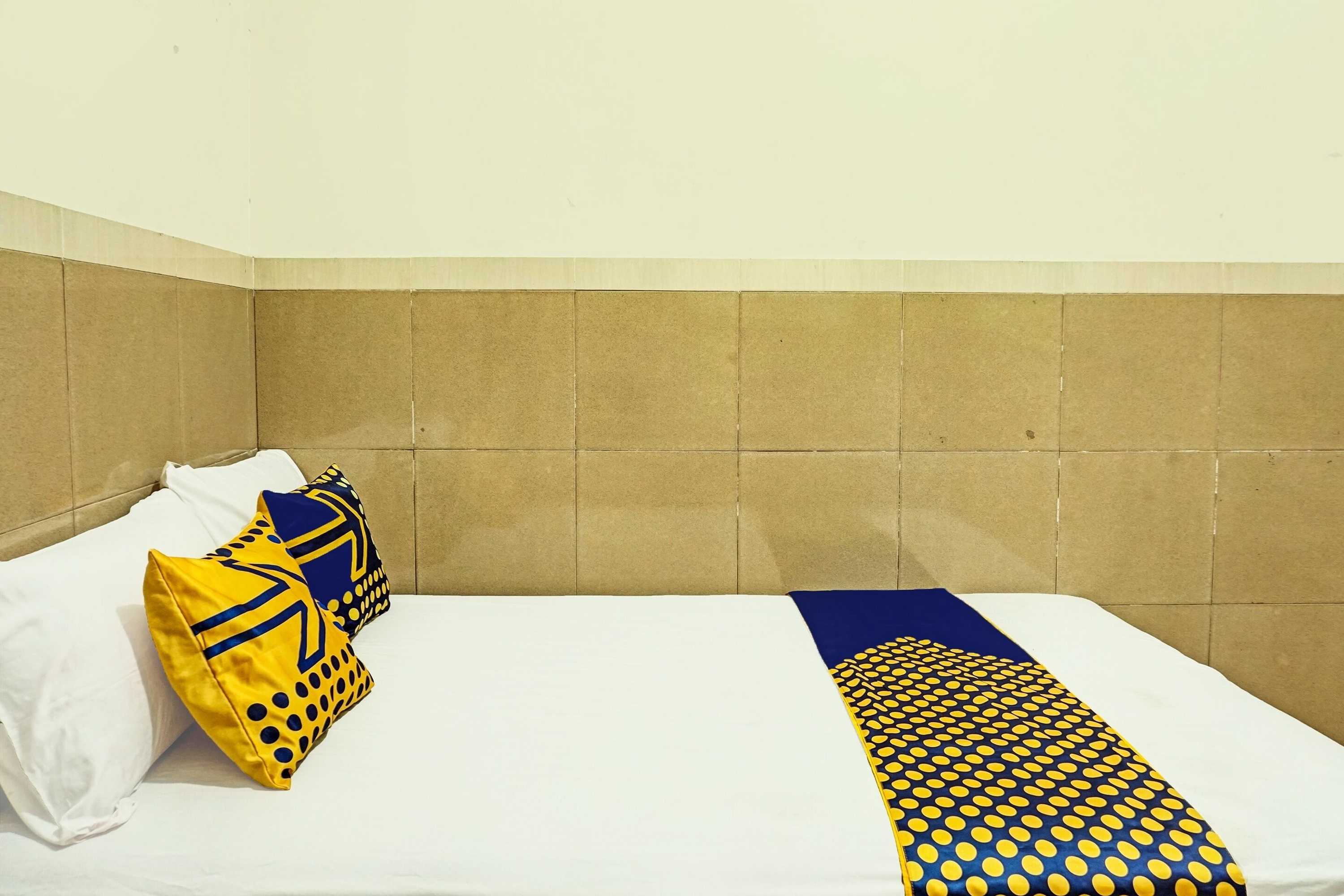 Gift card for Oyo Life  92393 Namimart Syariah 1