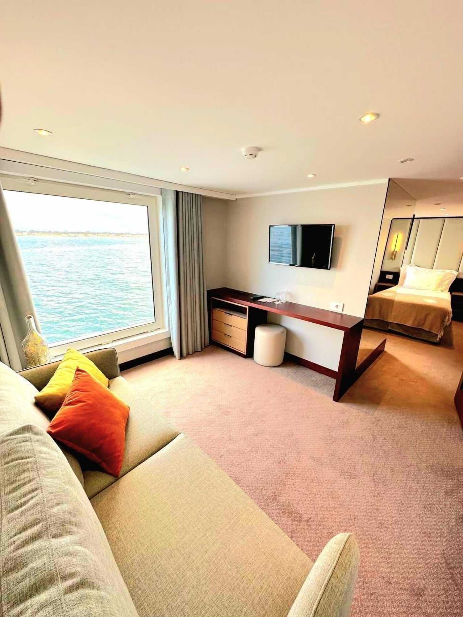 Gift card for Costa do Sal - Boat Lounge Hotel Gift card for Costa do Sal - Boat Lounge Hotel