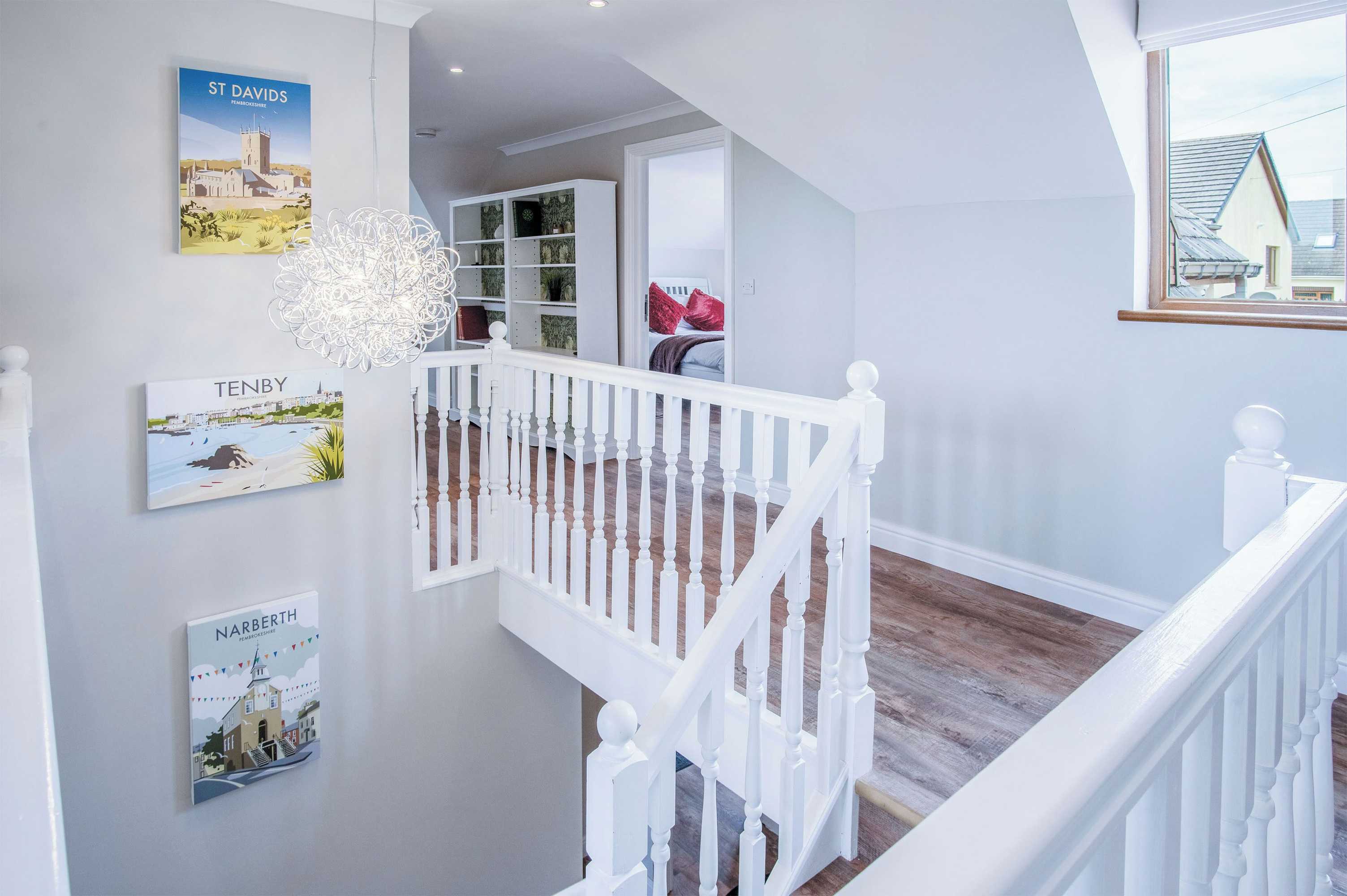 Gift card for Highfield - 5 Bedroom Holiday Home - Pembroke Dock