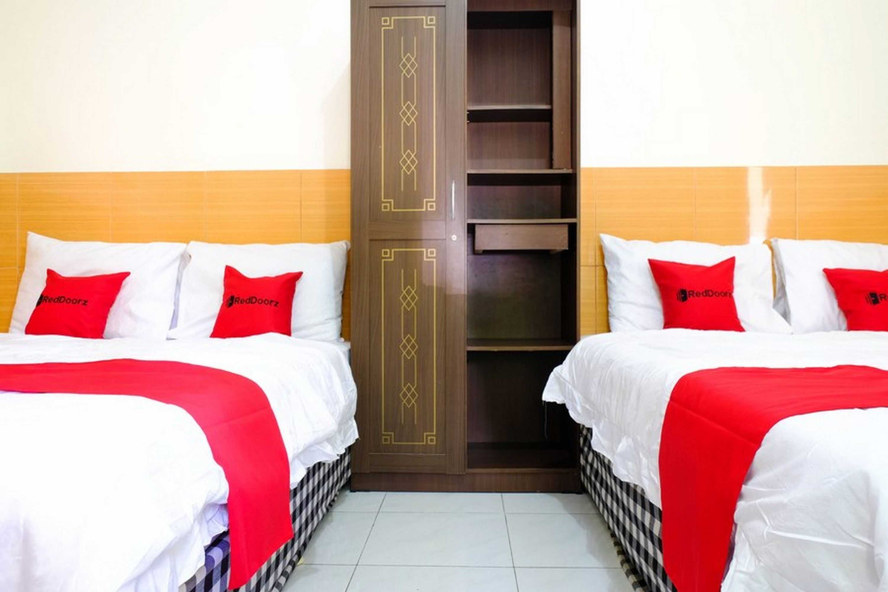 Gift card for Reddoorz Near Stab Syailendra Kopeng Gift card for Reddoorz Near Stab Syailendra Kopeng
