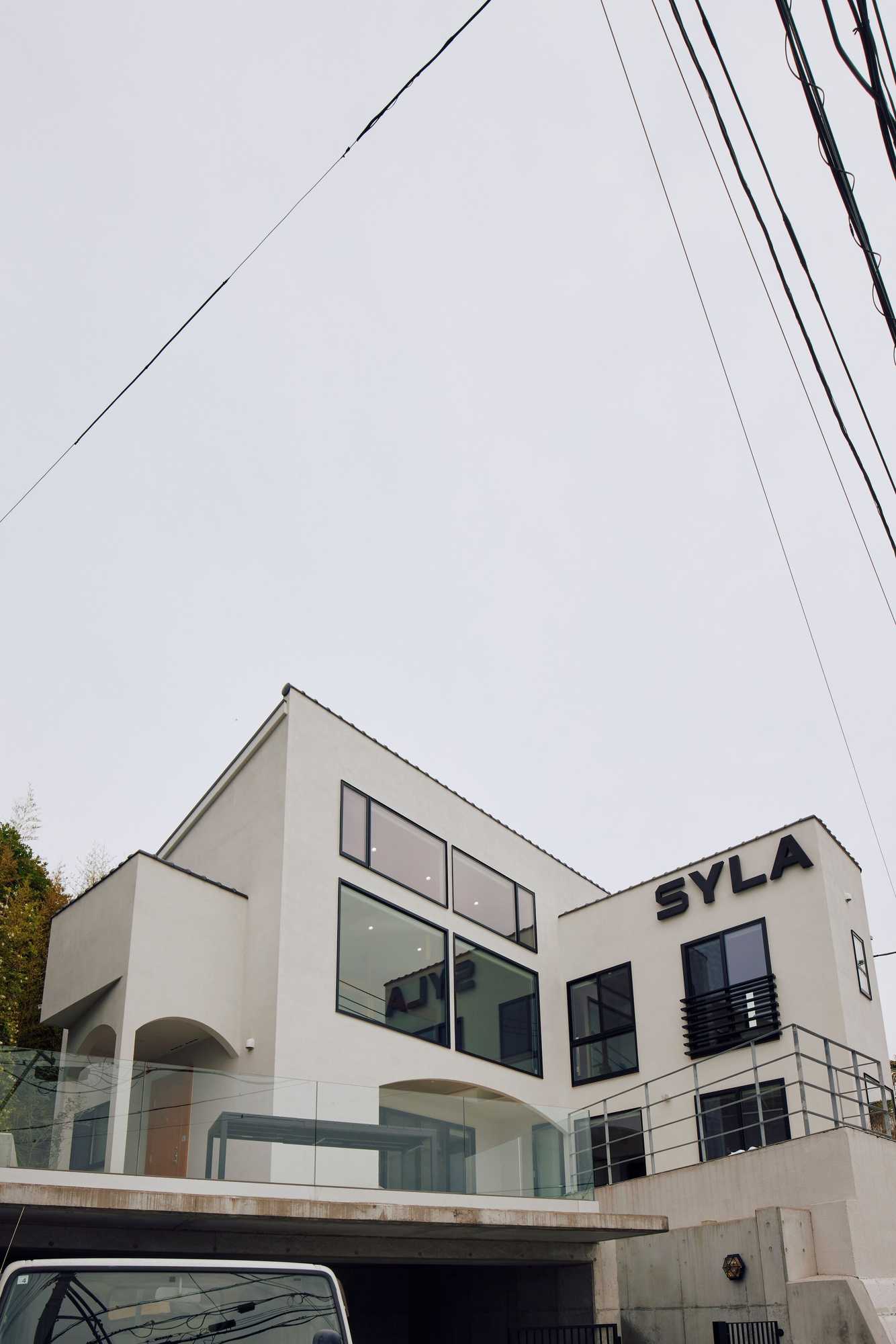 Gift card for Syla Hotel Zushi-Hayama Pool Villa