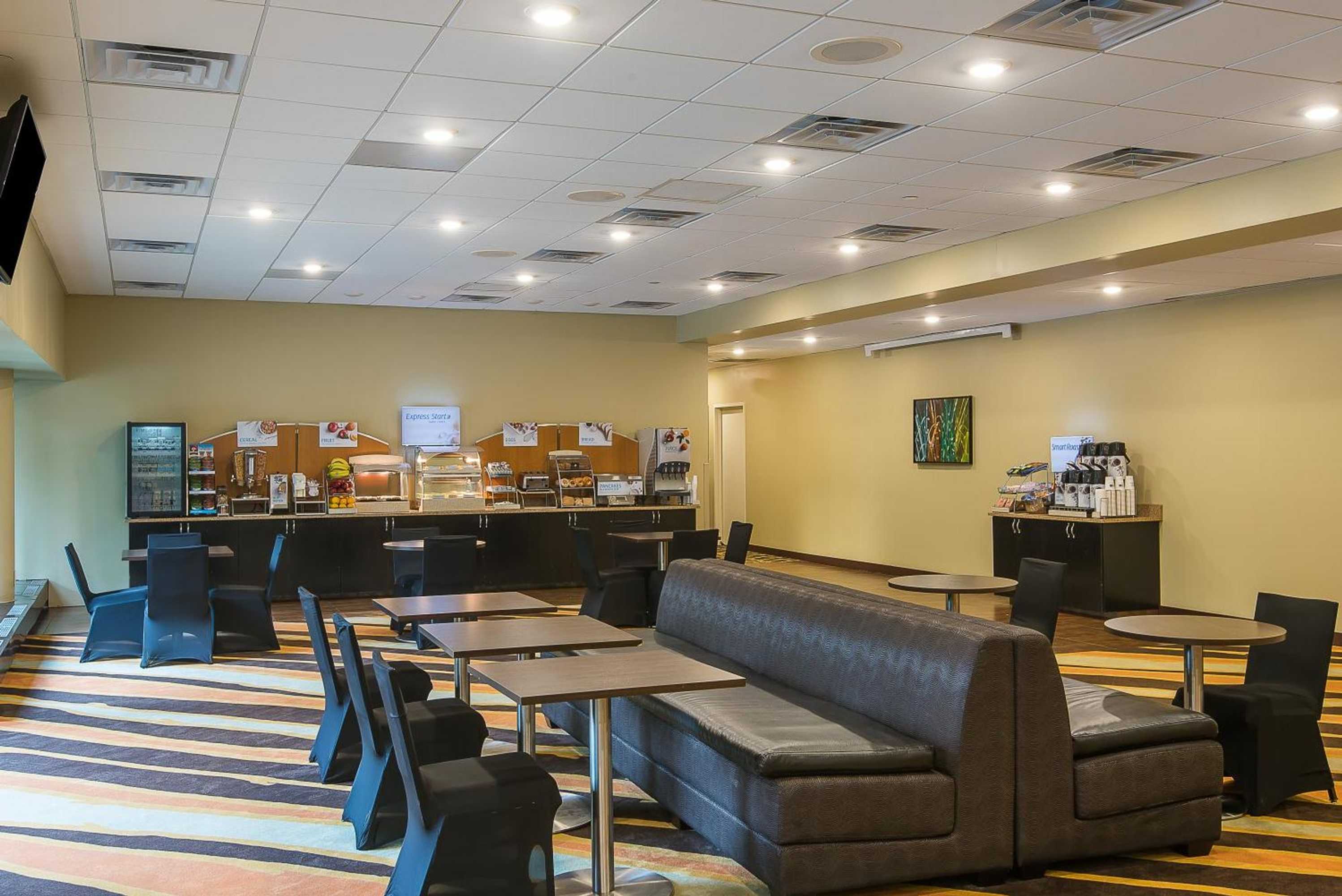 Gift card for Holiday Inn Express Princeton Southeast by Ihg Gift card for Holiday Inn Express Princeton Southeast by Ihg