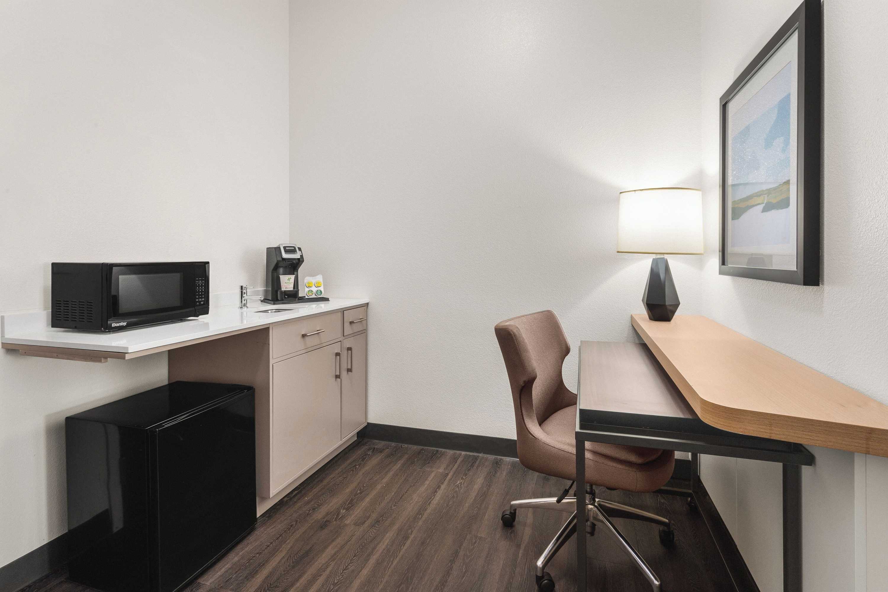 Gift card for Holiday Inn & Suites Bothell by Ihg Gift card for Holiday Inn & Suites Bothell by Ihg