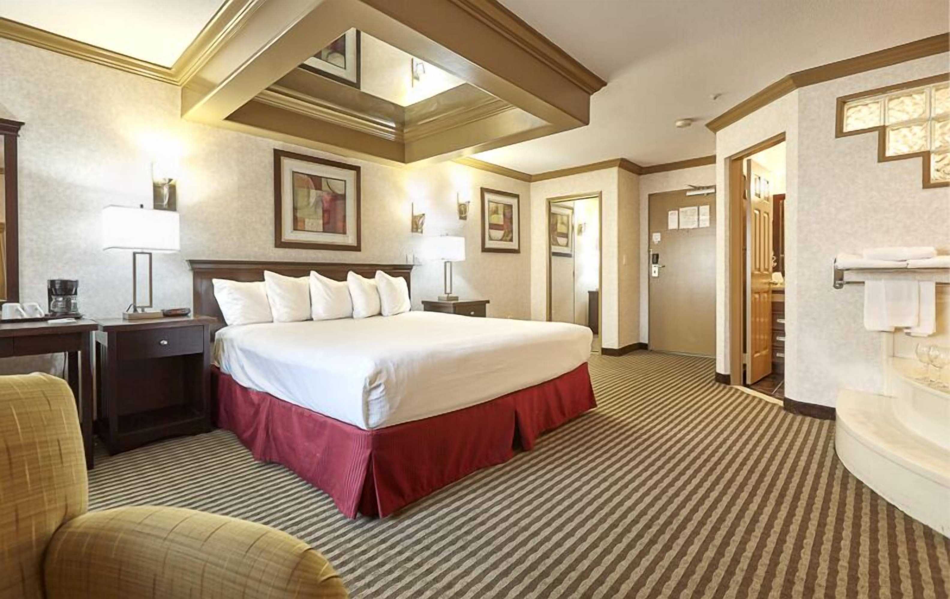 Gift card for Ramada by Wyndham Abbotsford Gift card for Ramada by Wyndham Abbotsford