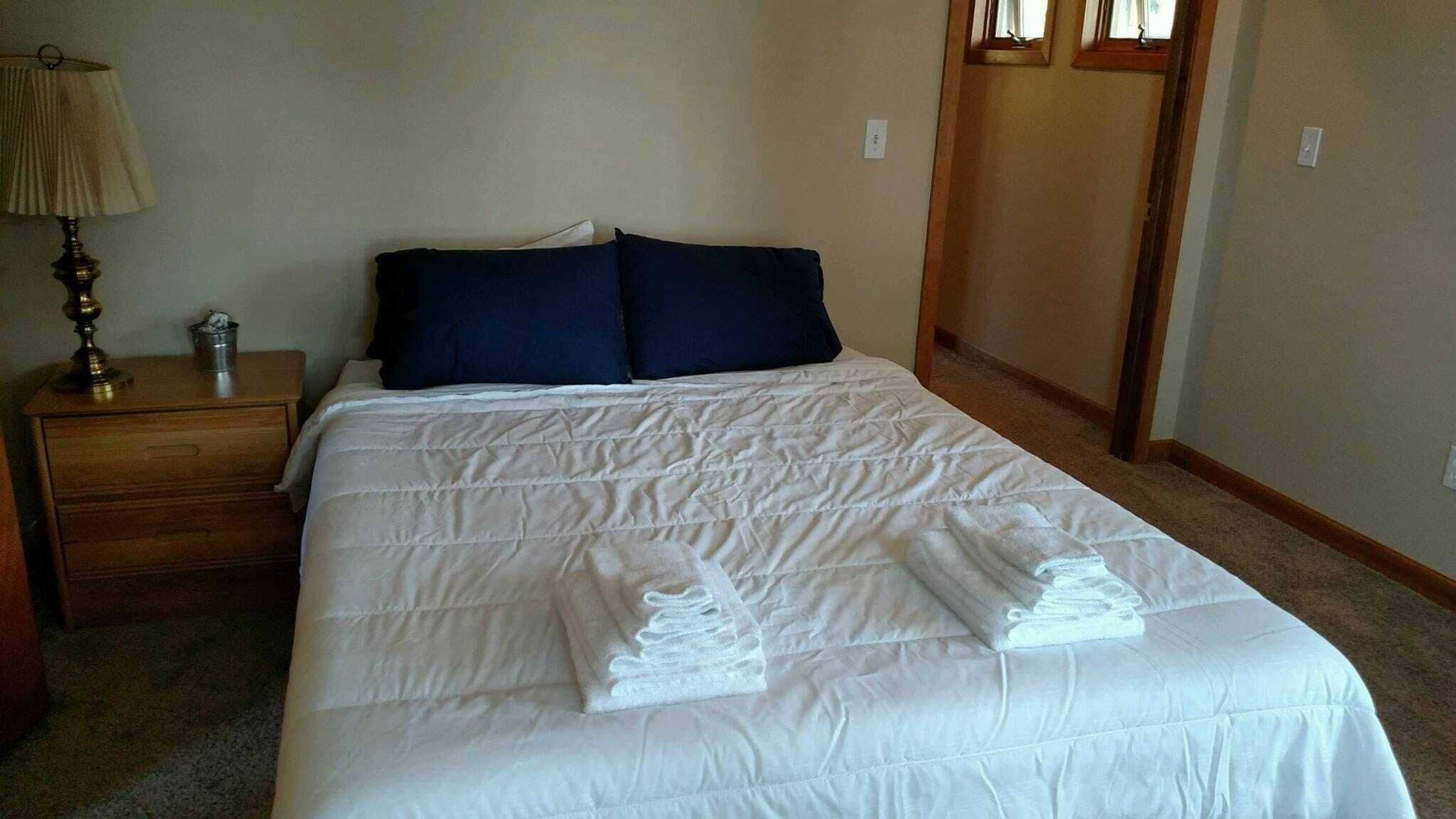 Gift card for Harbor View Haven by Avantstay Private Backyard