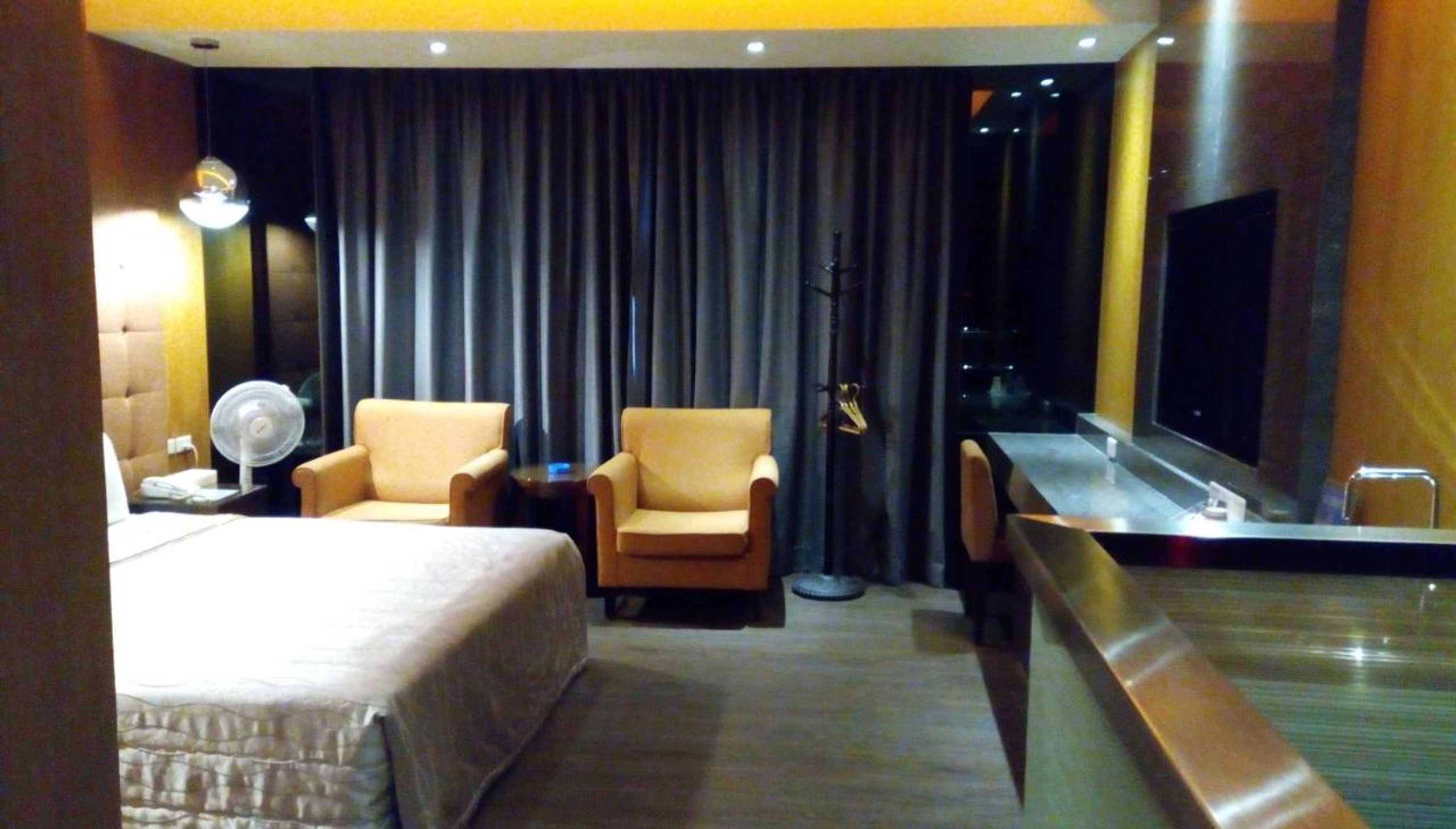 Gift card for Hua Lun Motel