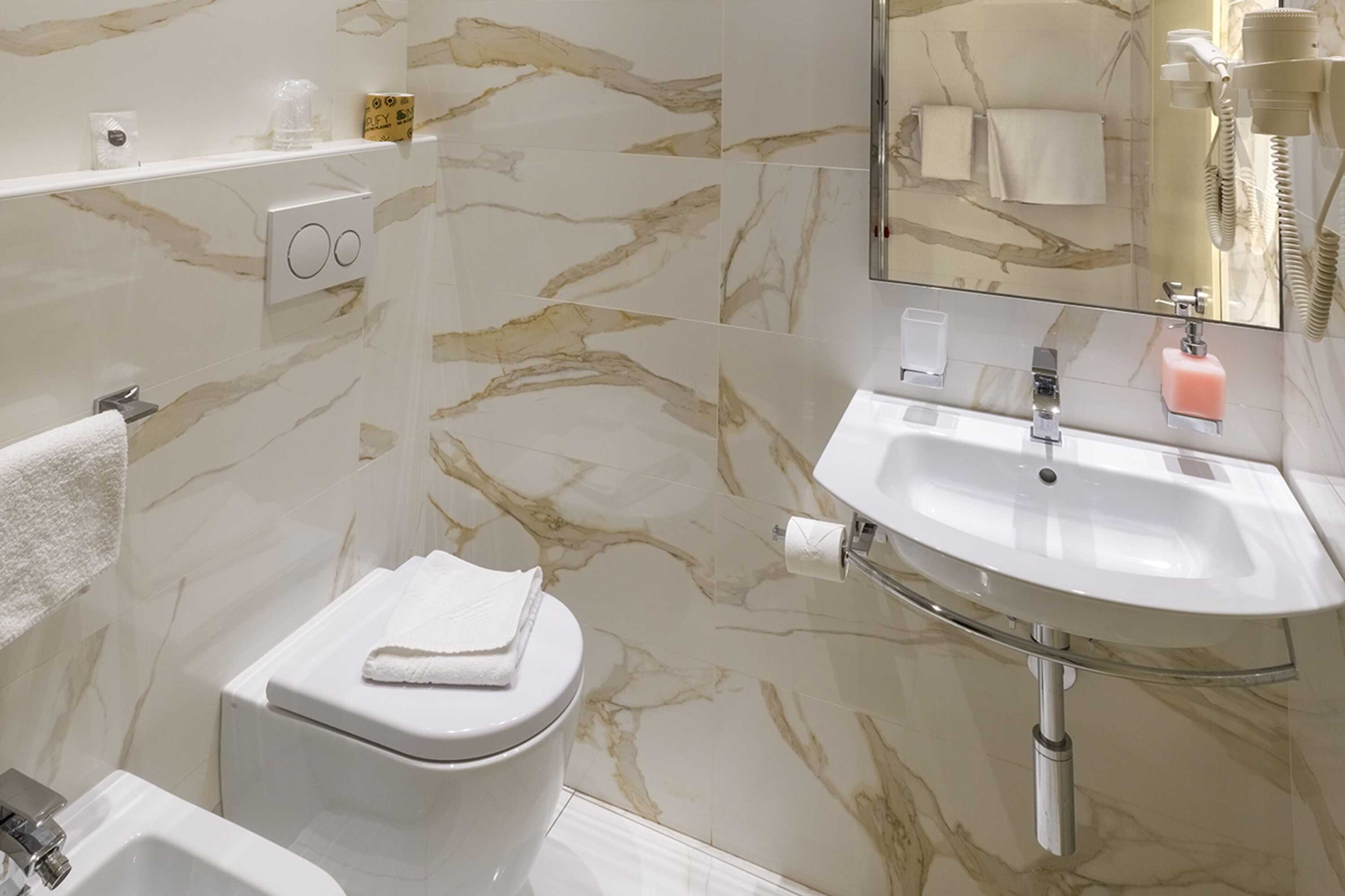 Gift card for Hotel Touring