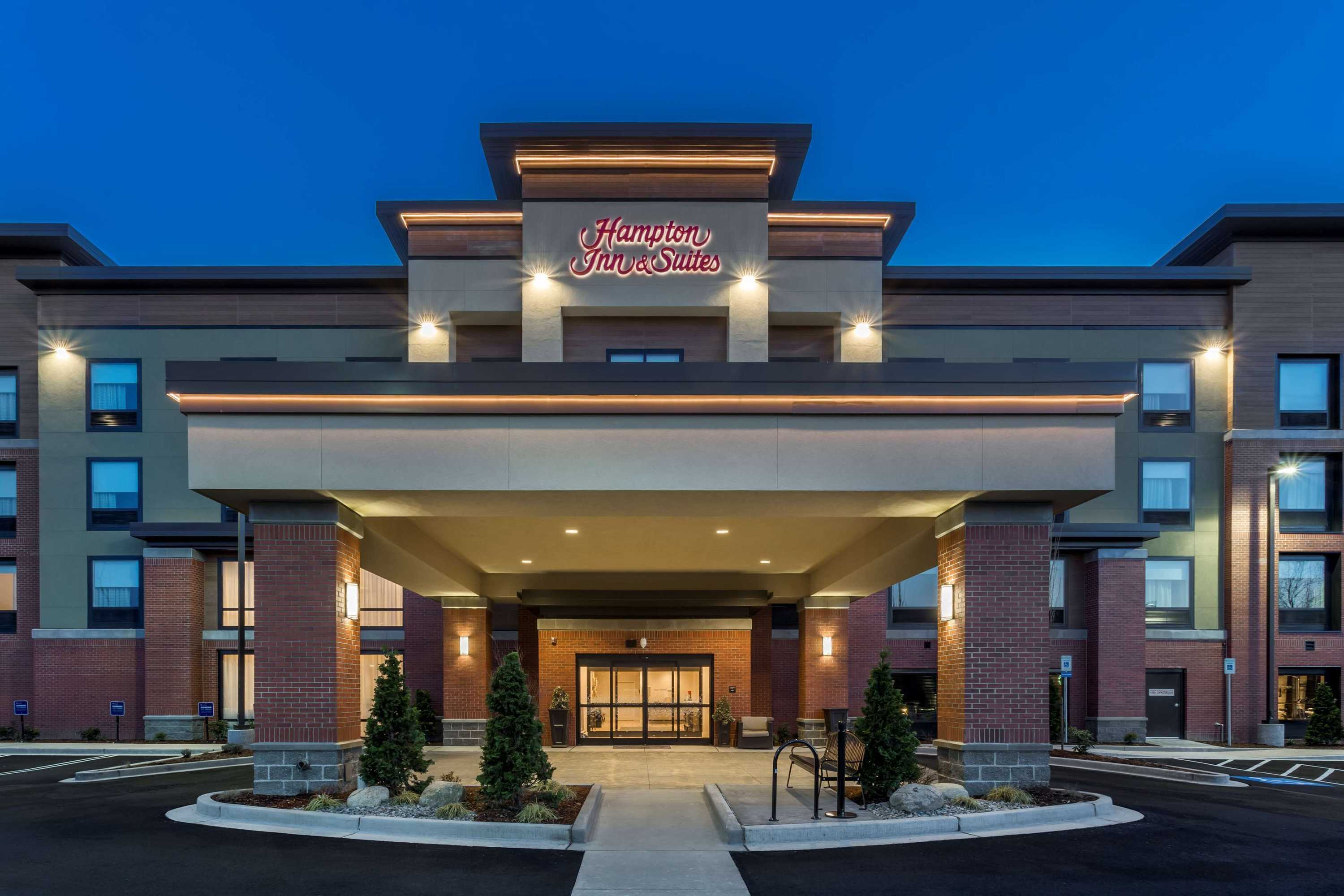 Gift card for Hampton Inn & Suites-Seattle Woodinville WA Gift card for Hampton Inn & Suites-Seattle Woodinville WA