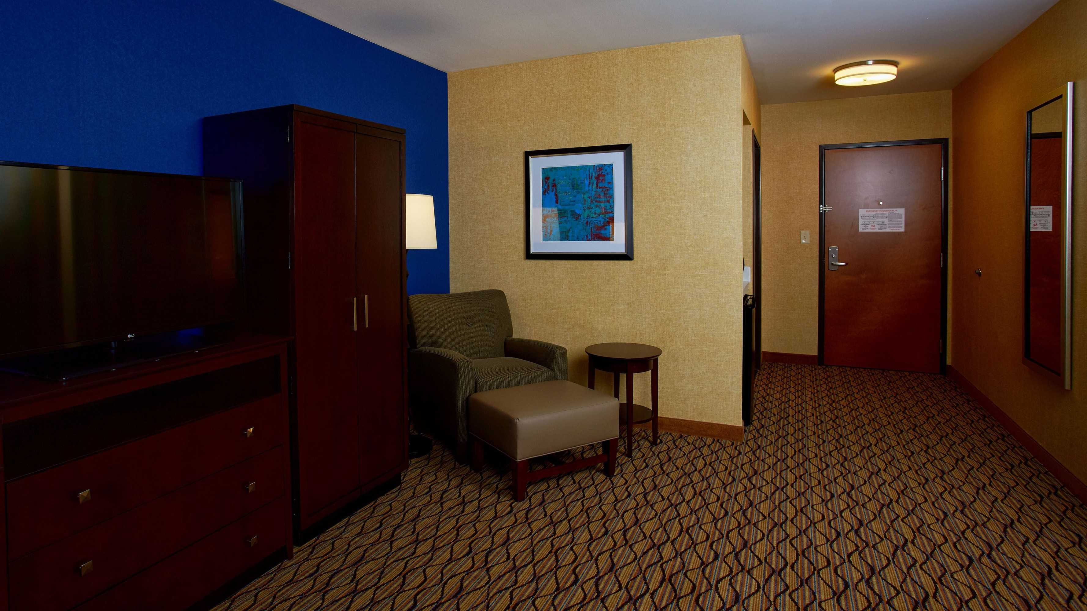 Gift card for Holiday Inn Express Bordentown - Trenton South by Ihg Gift card for Holiday Inn Express Bordentown - Trenton South by Ihg