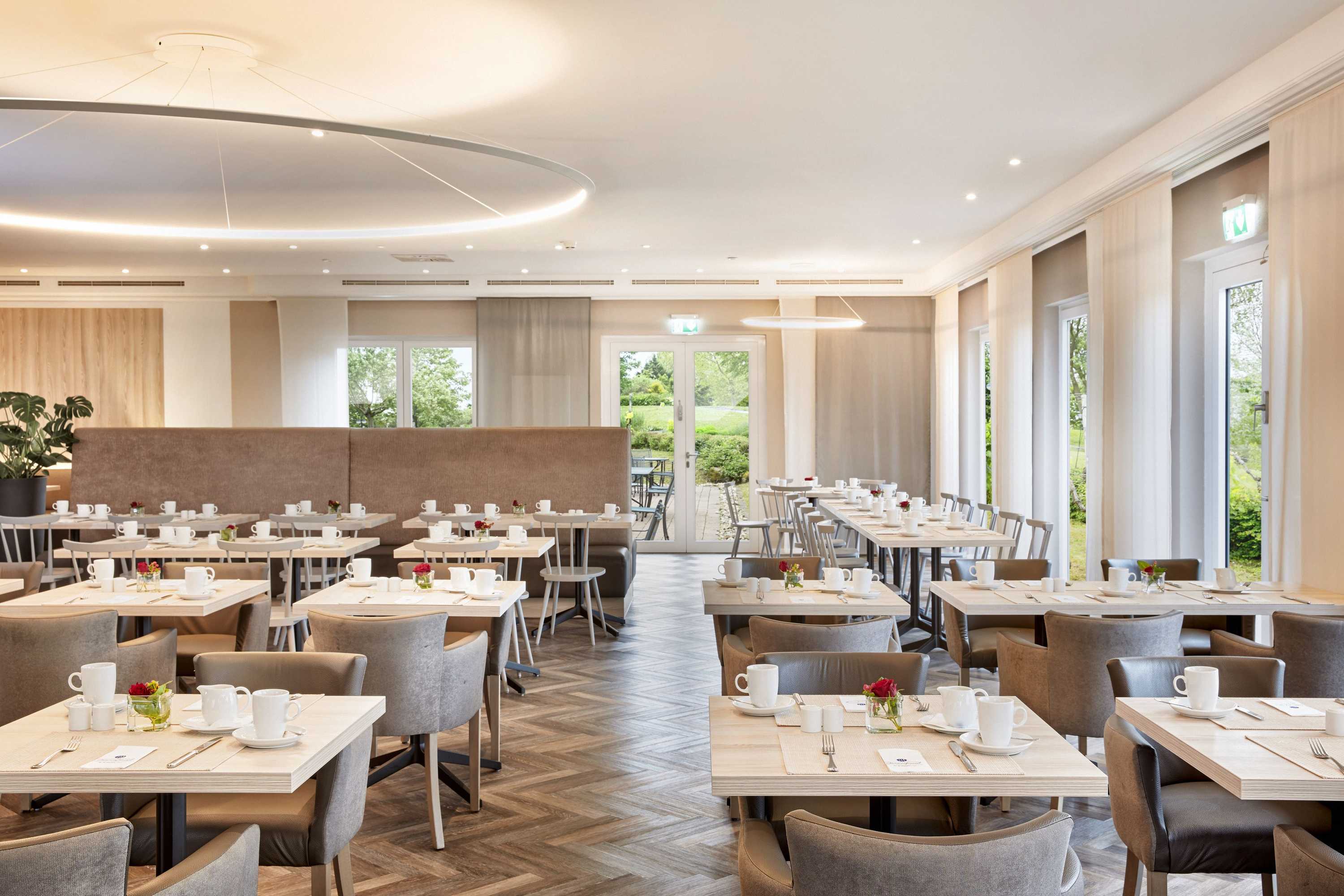 Gift card for H+ Hotel Frankfurt Airport West Gift card for H+ Hotel Frankfurt Airport West