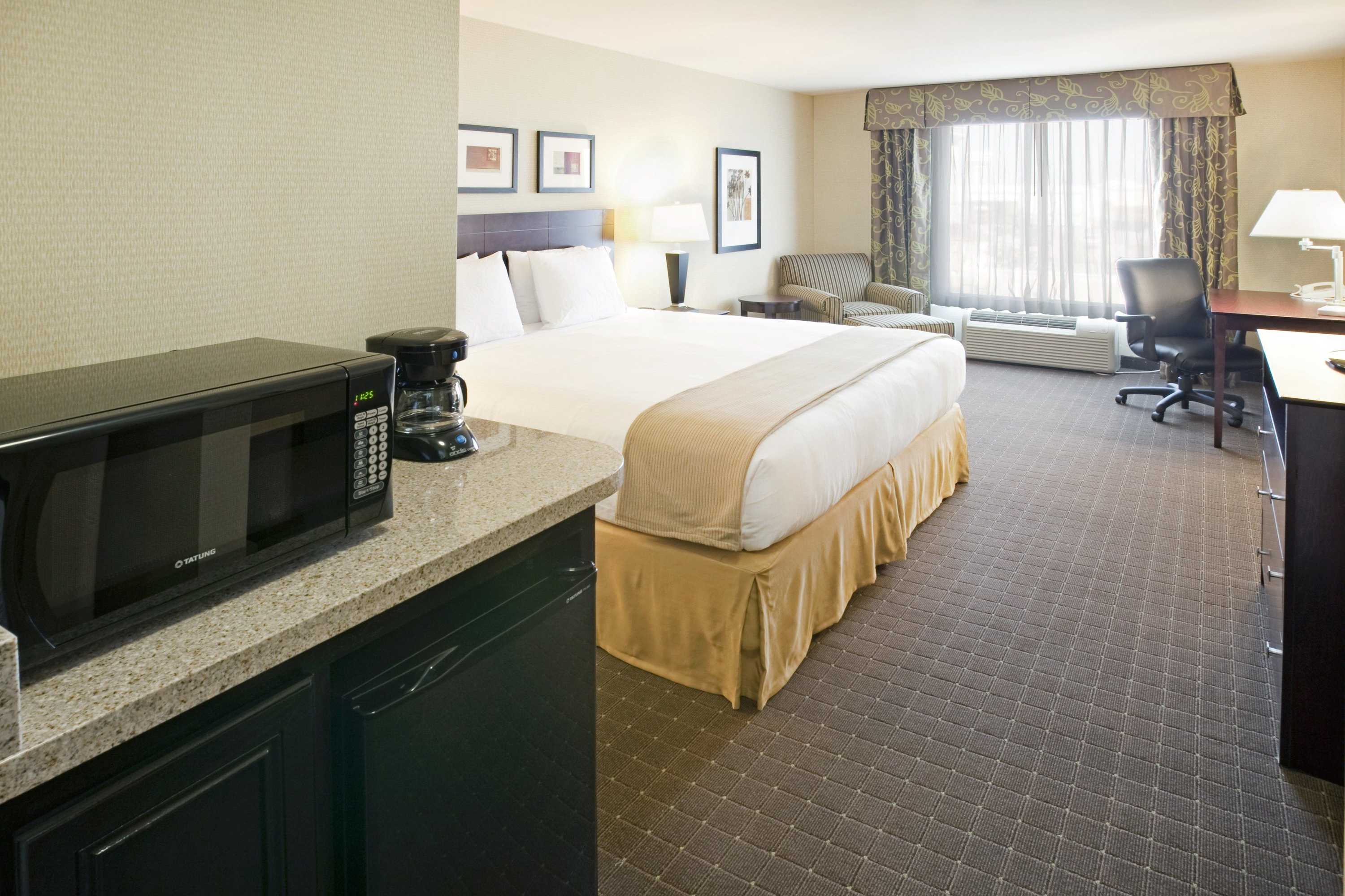 Gift card for Holiday Inn Express & Suites Eagle Pass by Ihg Gift card for Holiday Inn Express & Suites Eagle Pass by Ihg