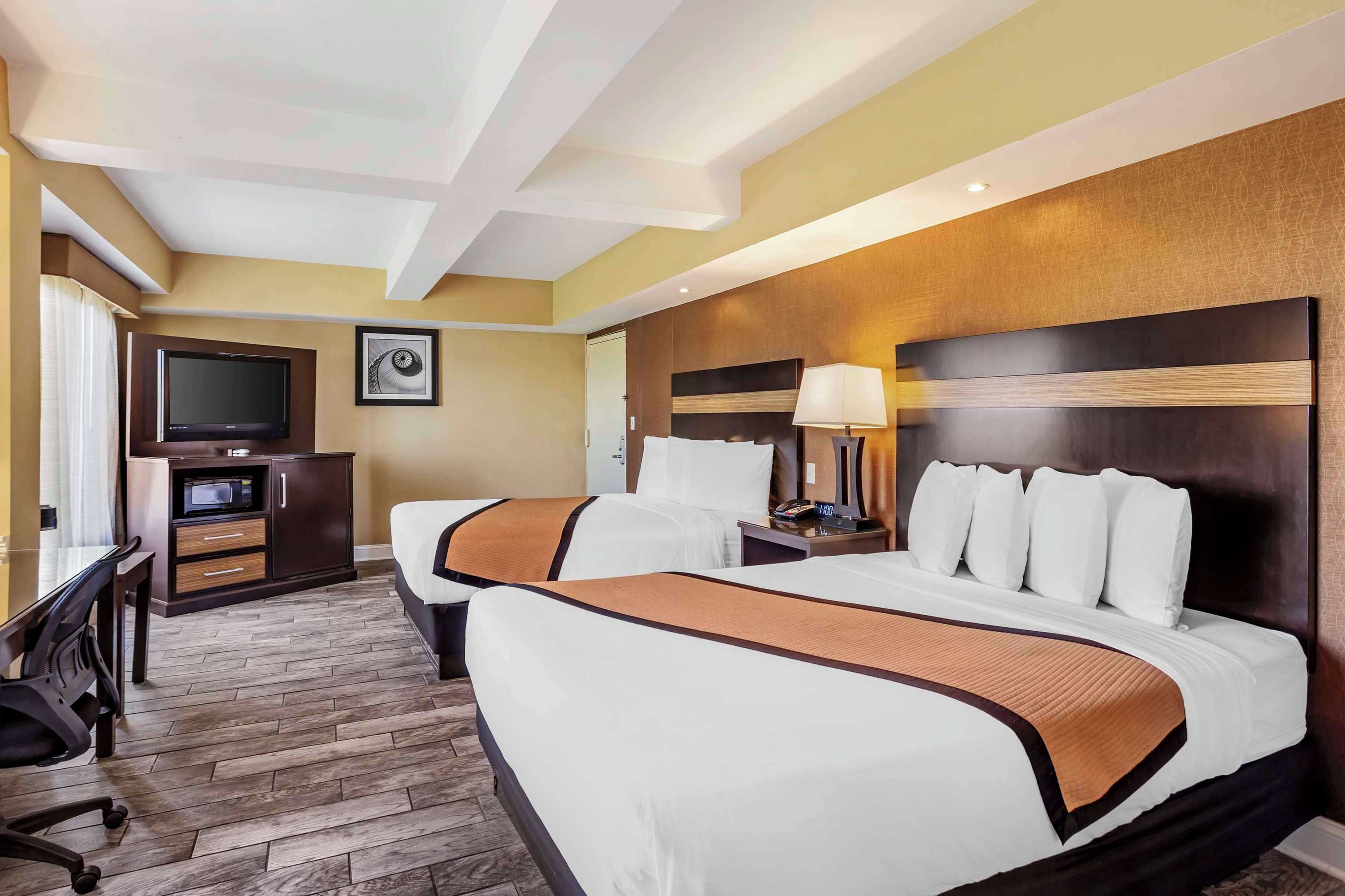 Gift card for Best Western Plus Newark Airport West Gift card for Best Western Plus Newark Airport West