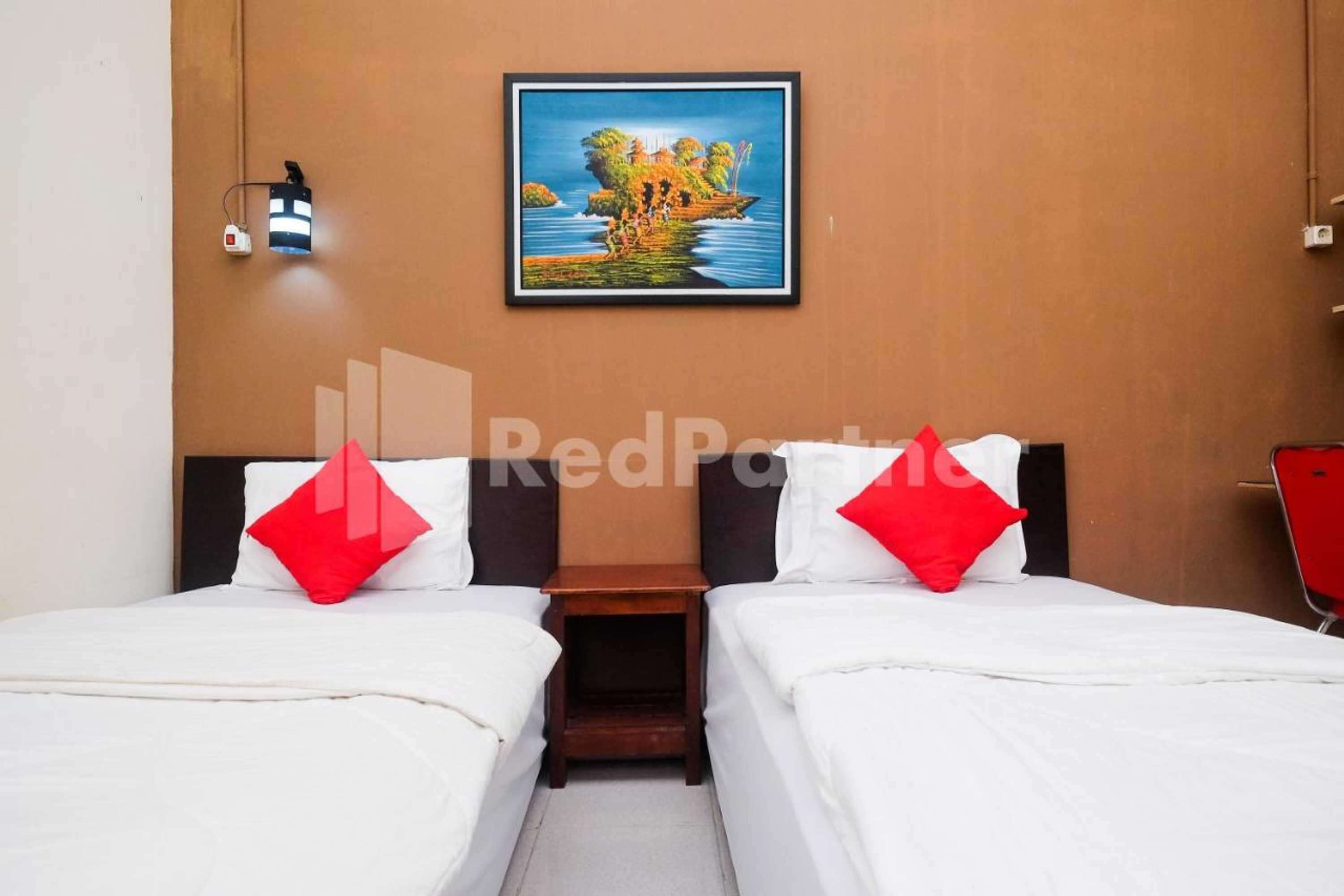 Gift card for Travelista Homestay Near Gor Candradimuka Semarang Mitra Reddoorz