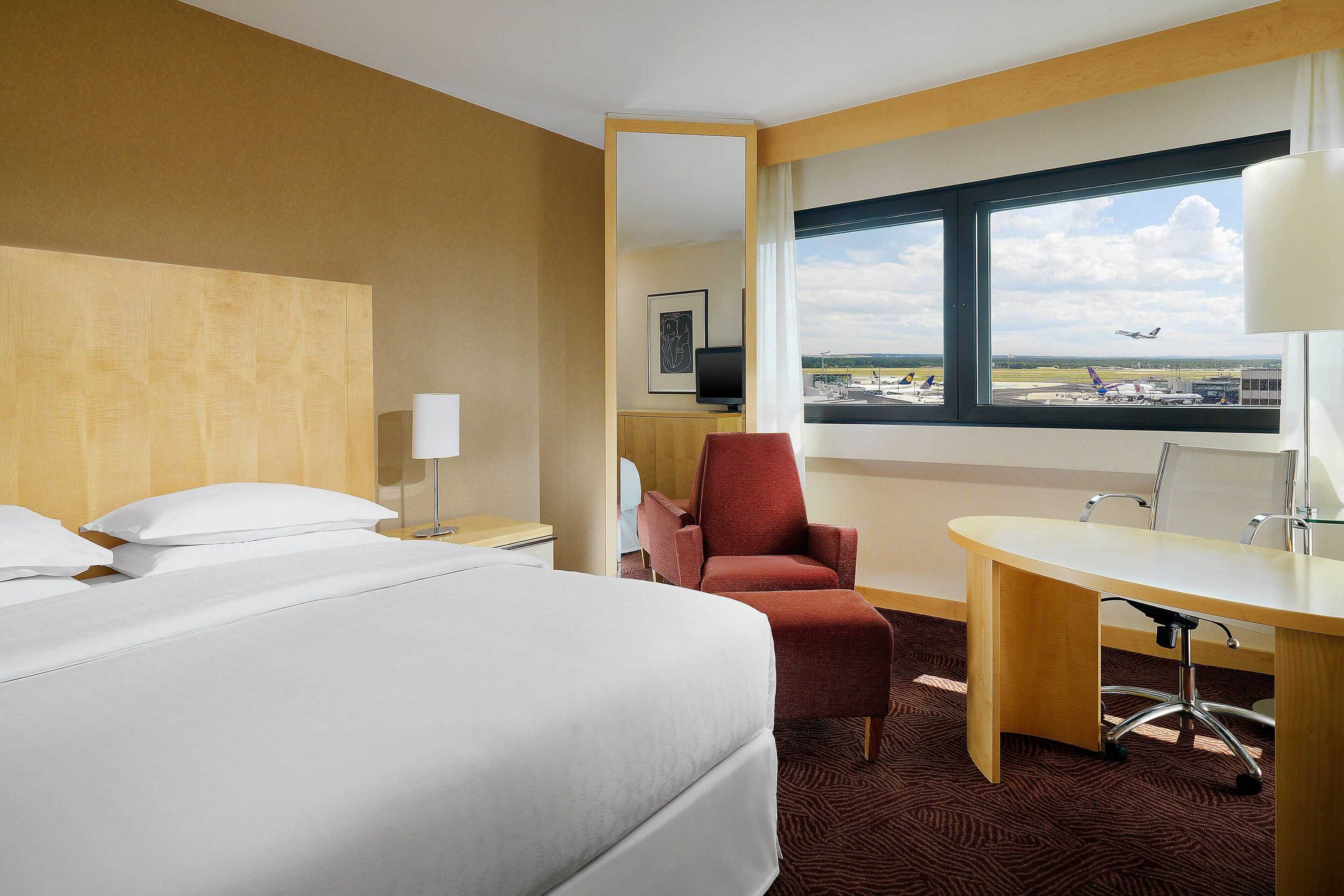 Gift card for Sheraton Frankfurt Airport Hotel & Conference Center Gift card for Sheraton Frankfurt Airport Hotel & Conference Center