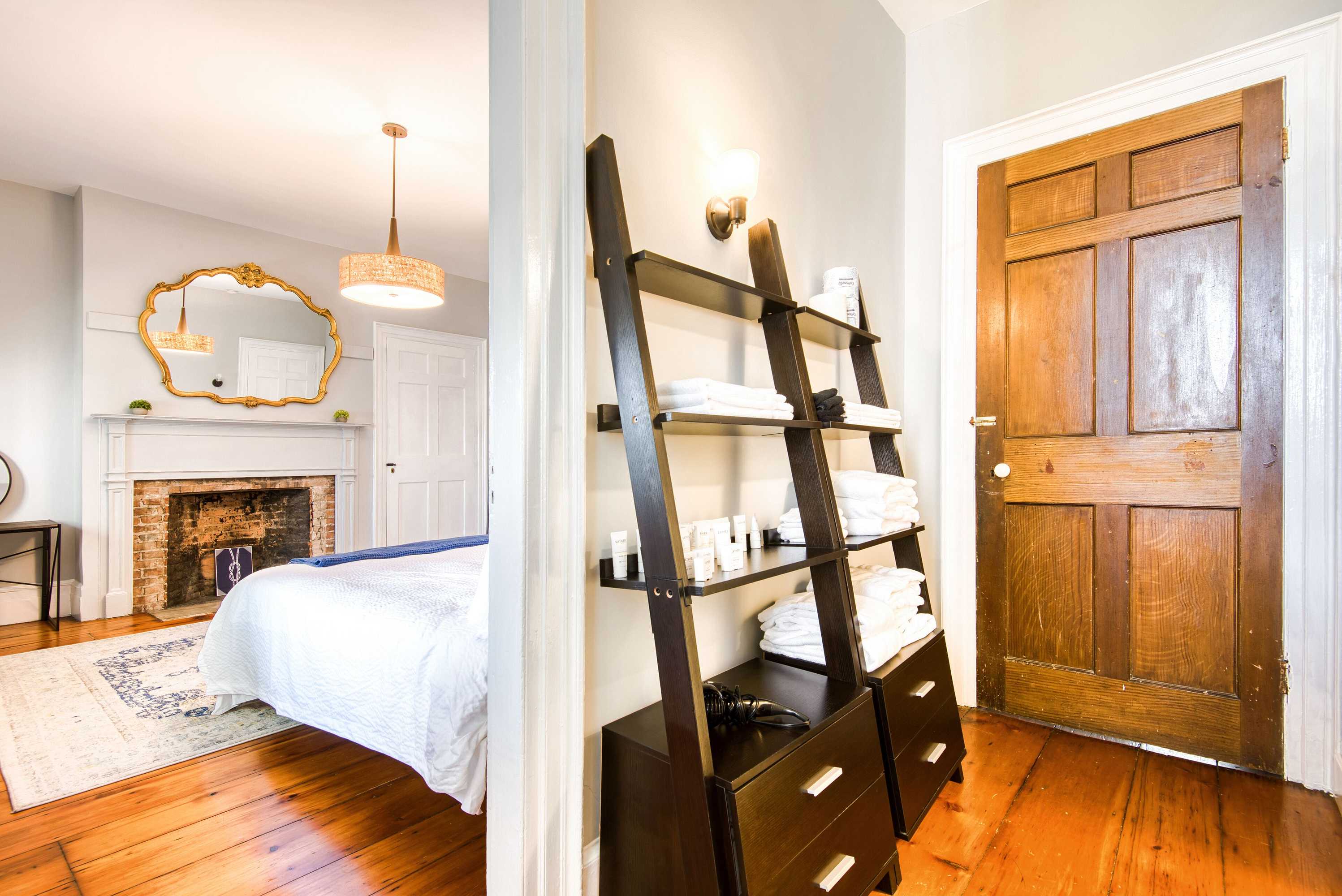 Gift card for Hudson Mariner