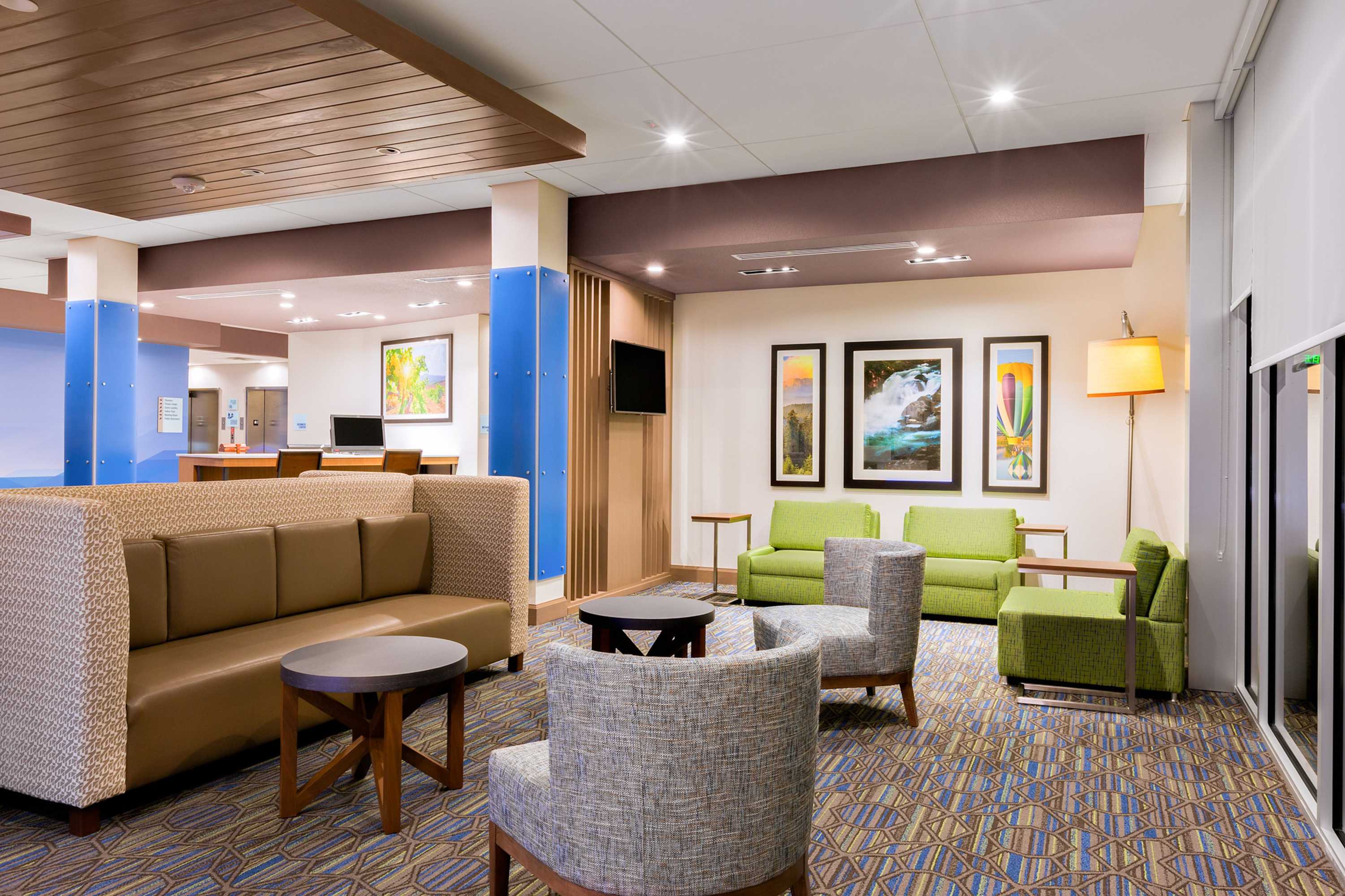 Gift card for Holiday Inn Express & Suites Prosser - Yakima Valley Wine by Ihg Gift card for Holiday Inn Express & Suites Prosser - Yakima Valley Wine by Ihg