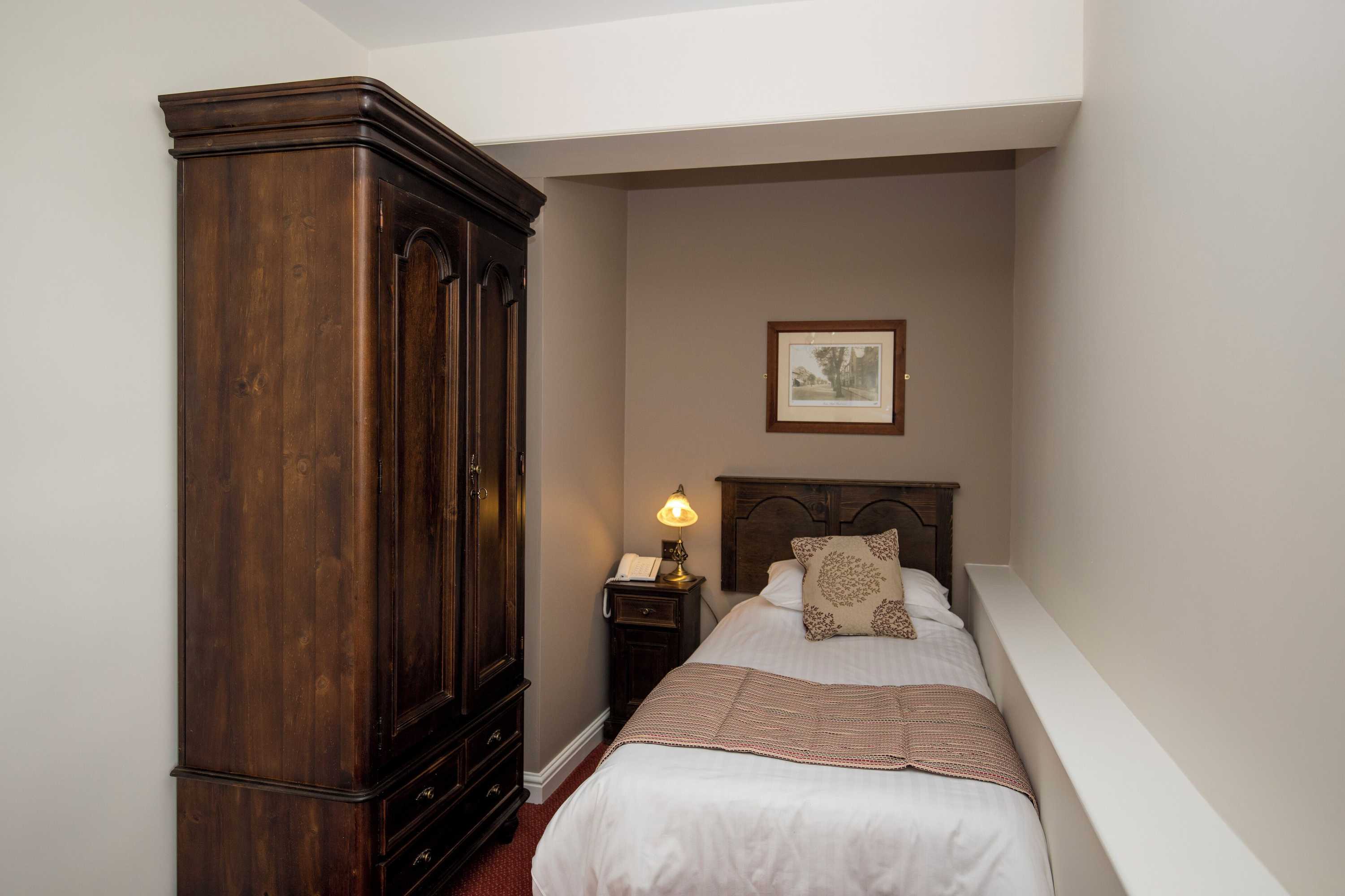 Gift card for White Lion Royal Hotel Gift card for White Lion Royal Hotel