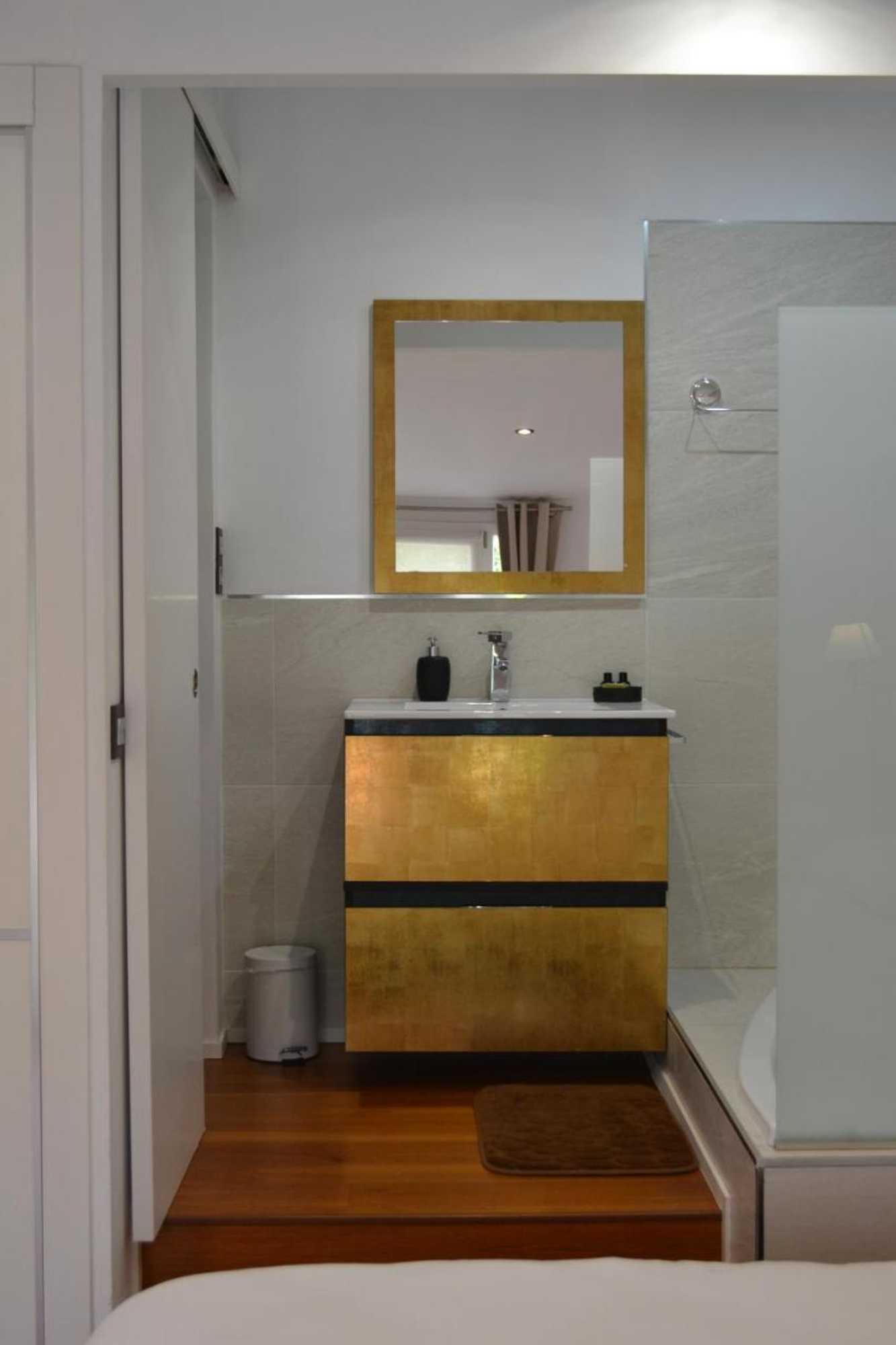Gift card for Apartamentos Puerta de Gijon