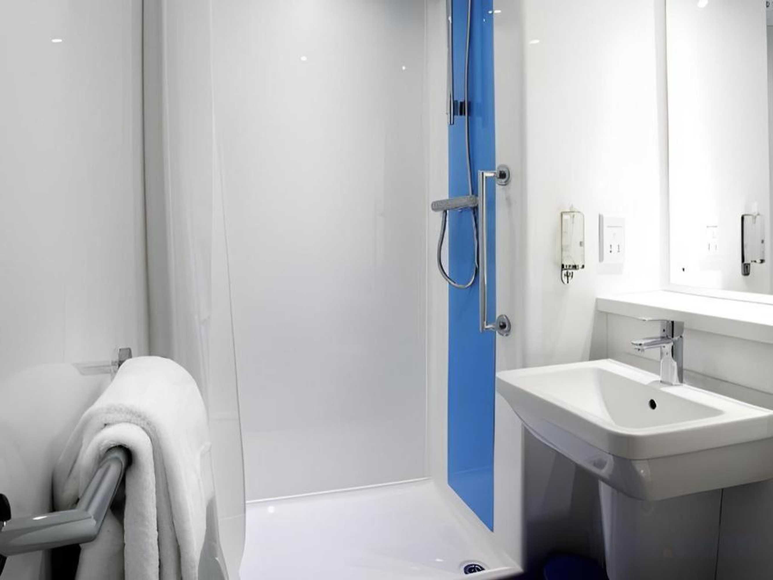 Gift card for Travelodge Newcastle Whitemare Pool