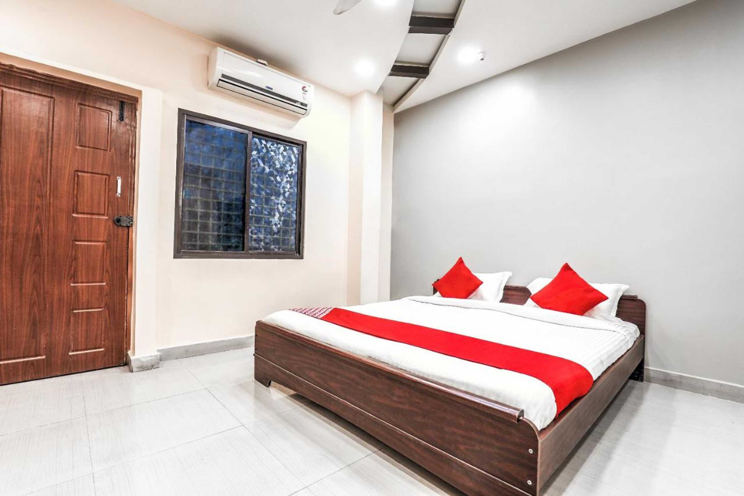 Gift card for Super Oyo Hotel O Sathya Inn Gift card for Super Oyo Hotel O Sathya Inn