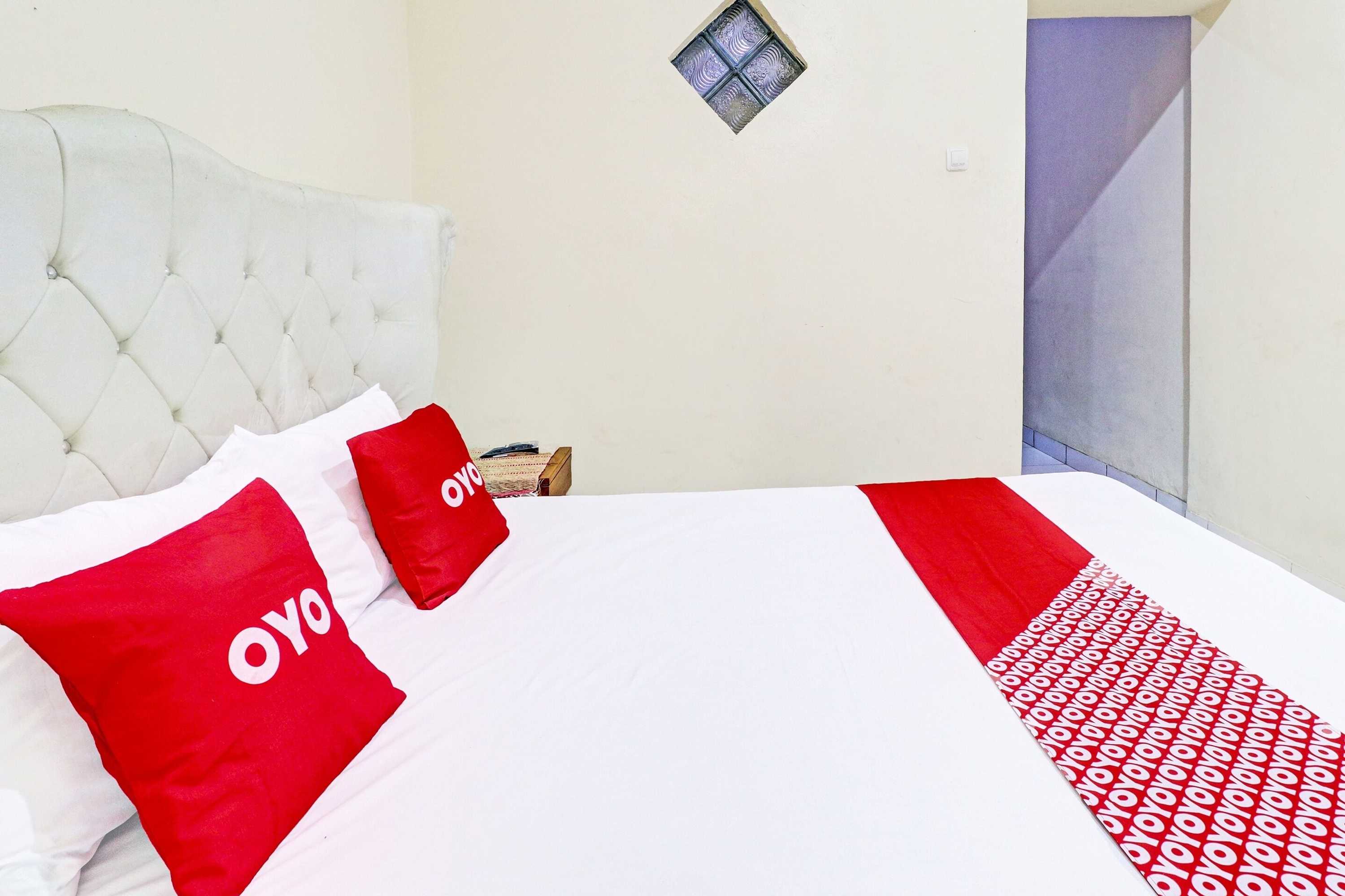 Gift card for Oyo Life 91480 Putridapisa Syariah Gift card for Oyo Life 91480 Putridapisa Syariah