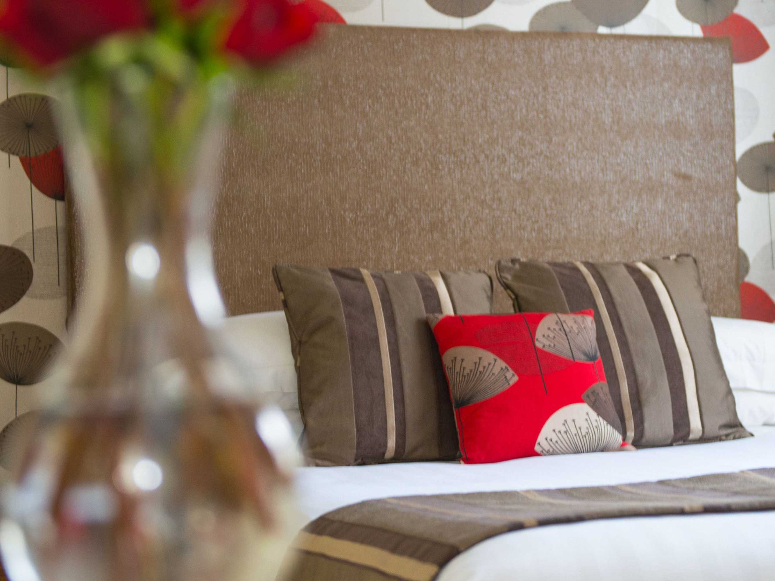 Gift card for Oaklands Hall Hotel Sure Hotel Collection by Best Western Gift card for Oaklands Hall Hotel Sure Hotel Collection by Best Western