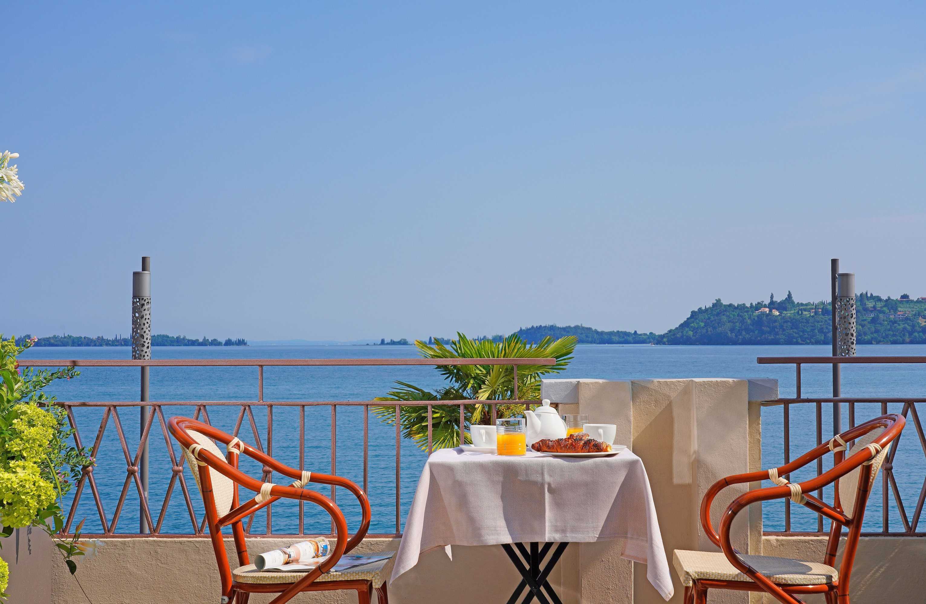 Gift card for Hotel Du Lac Gardone Riviera Gift card for Hotel Du Lac Gardone Riviera