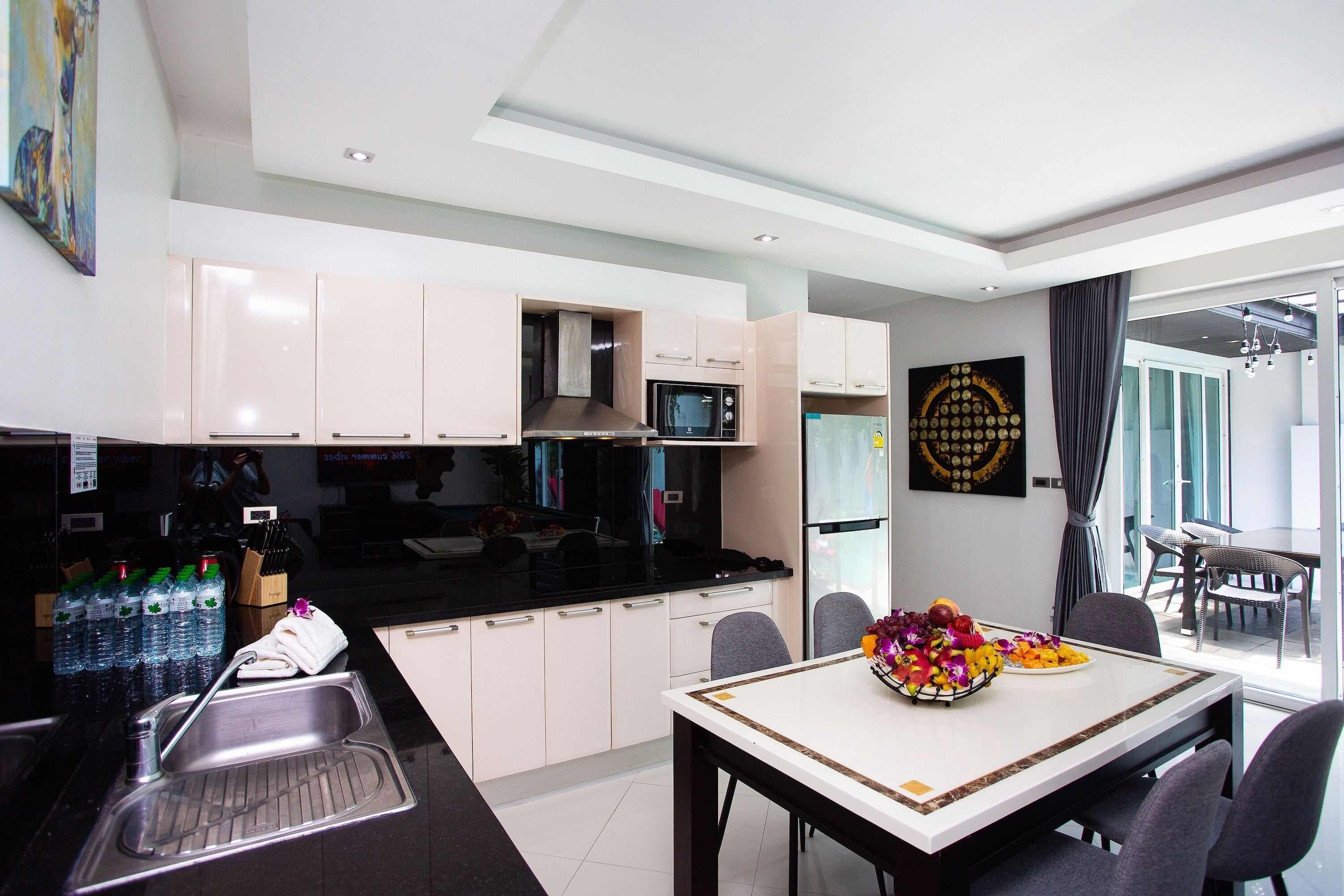 Gift card for Hollywood Pool Villa Jomtien Pattaya Gift card for Hollywood Pool Villa Jomtien Pattaya