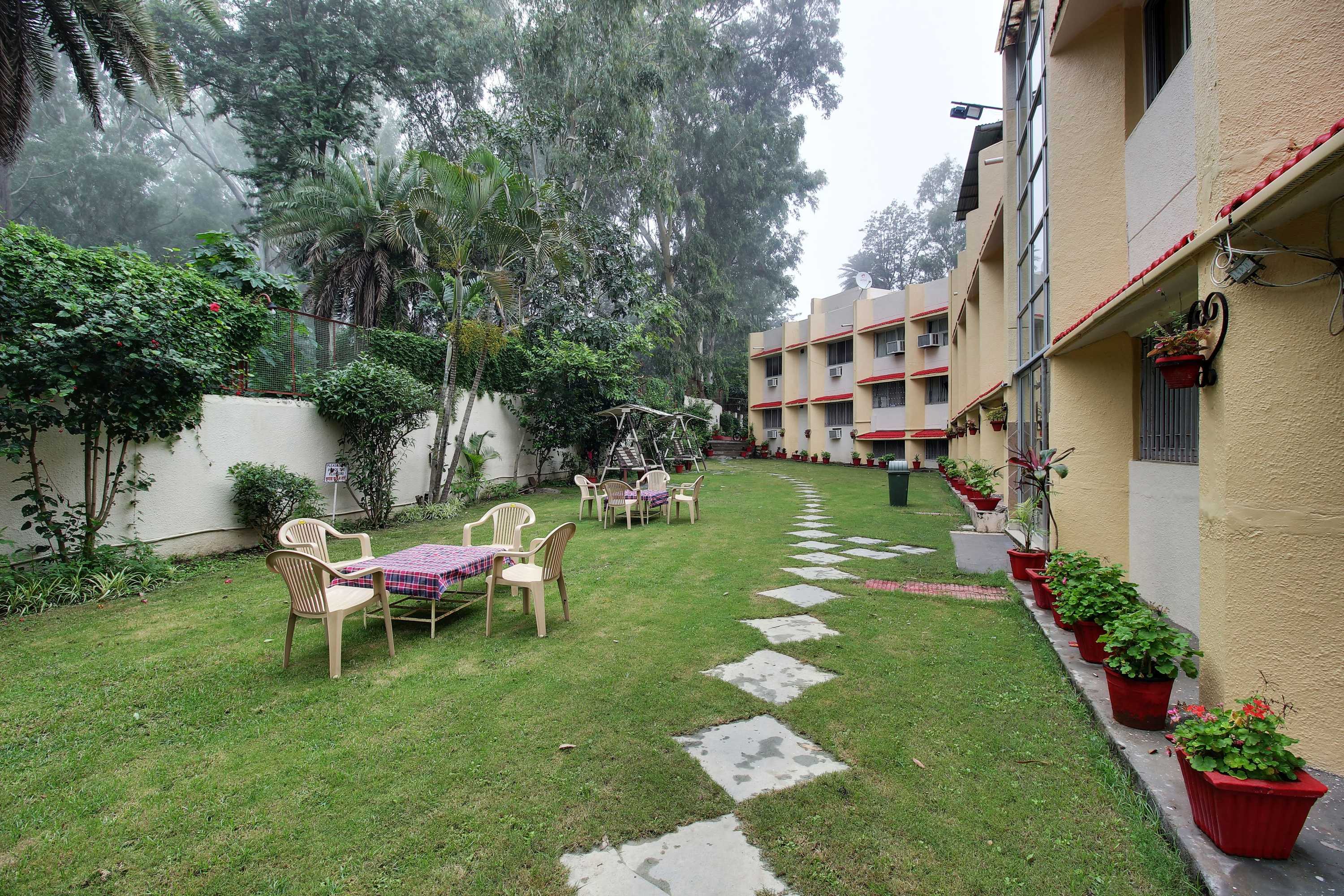 Gift card for Hotel Sunset Inn Mount Abu With Swimming Pool Gift card for Hotel Sunset Inn Mount Abu With Swimming Pool