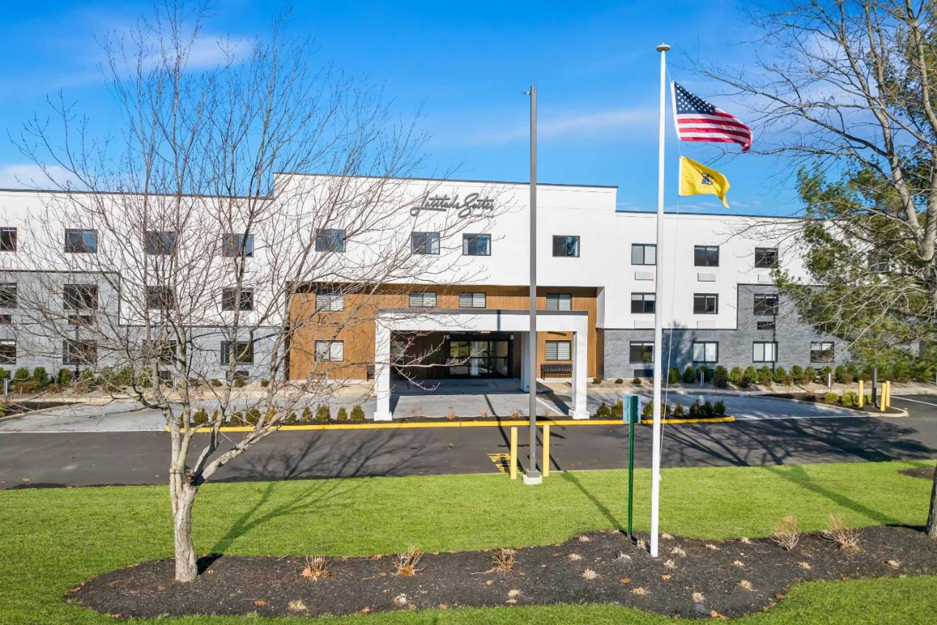 Gift card for Latitude Suites Tinton Falls Eatontown/bw Premier Collection