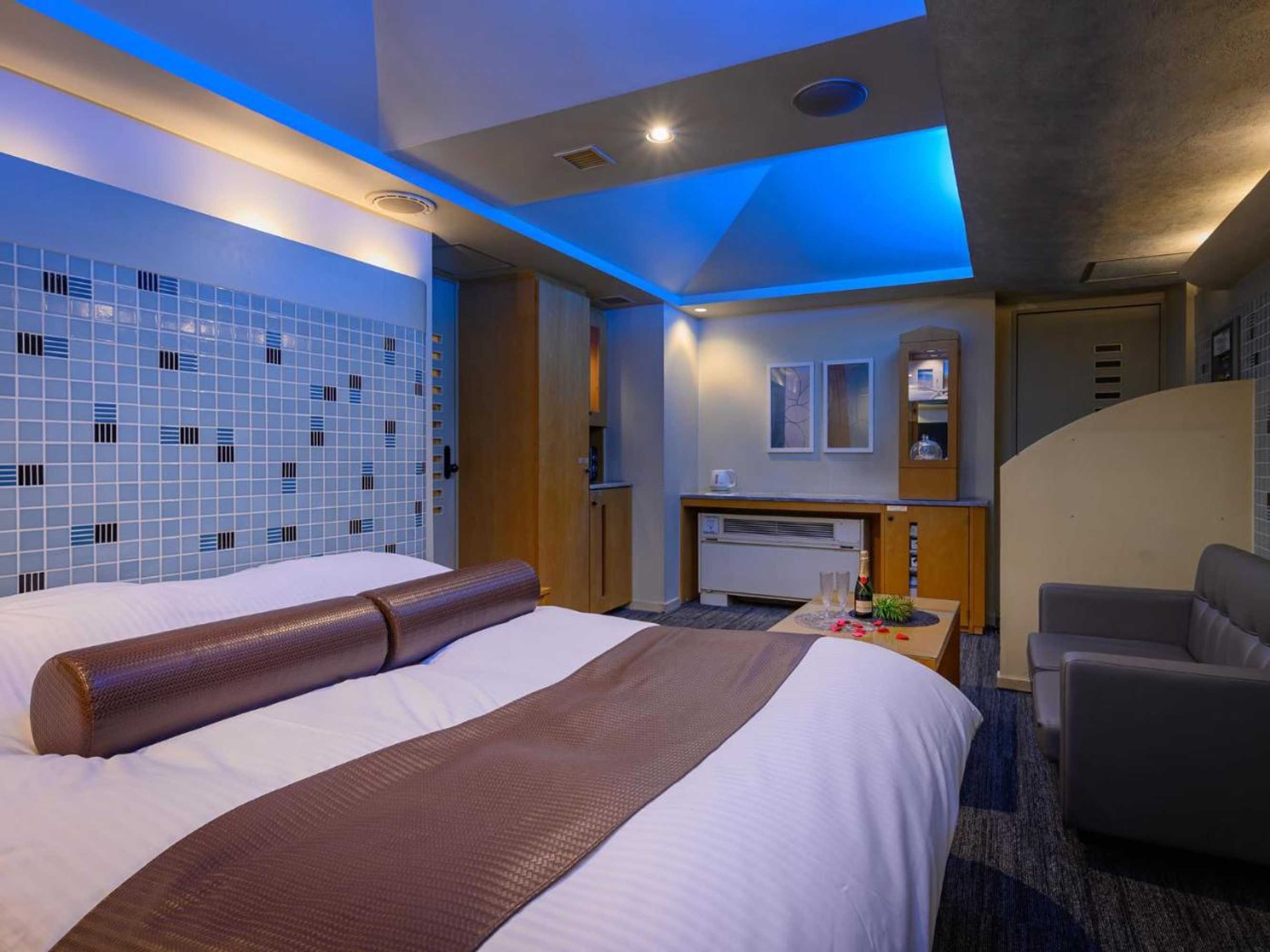 Gift card for Water Hotel Mw (love Hotel)