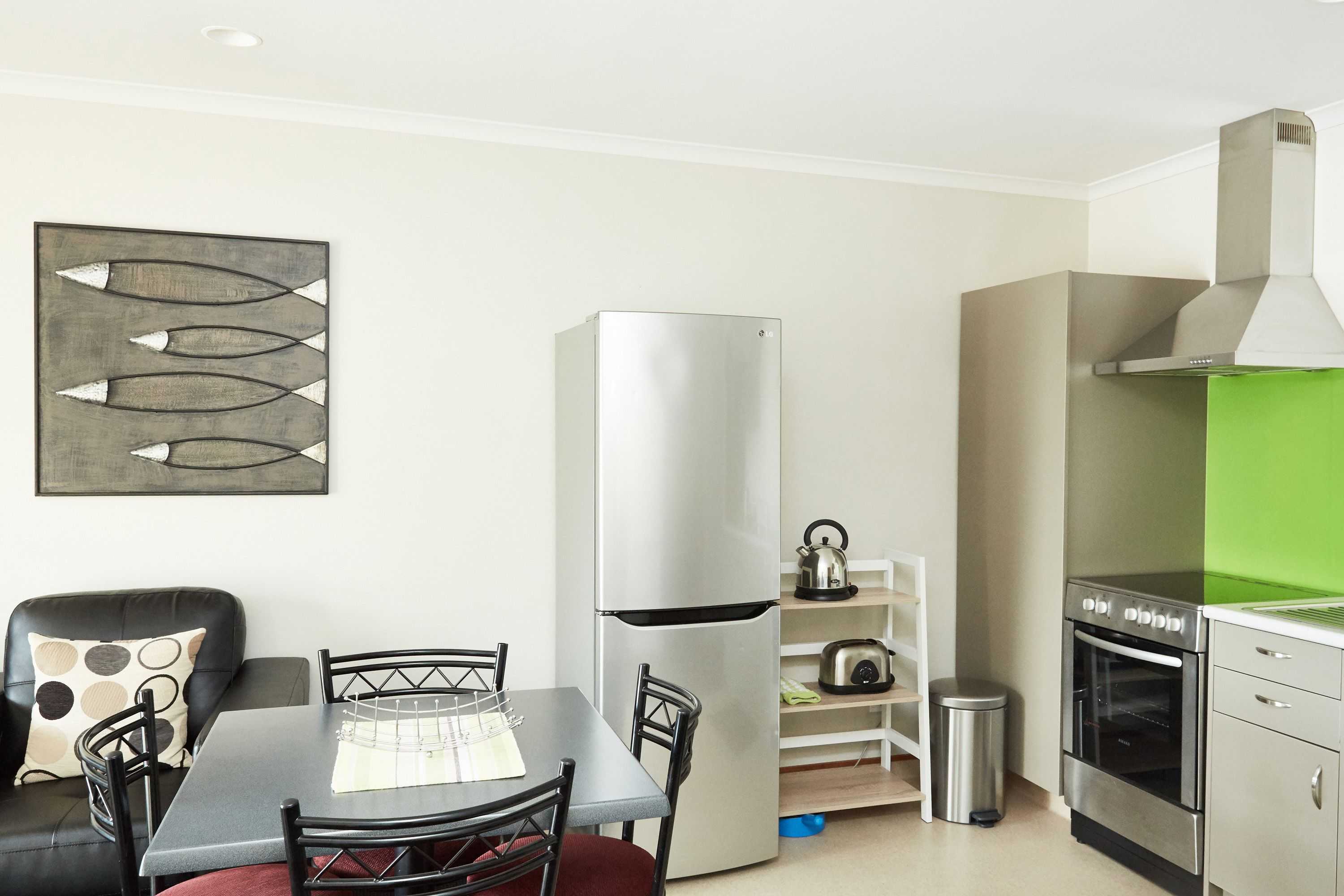 Gift card for Admiral Court Motel & Apartments Gift card for Admiral Court Motel & Apartments