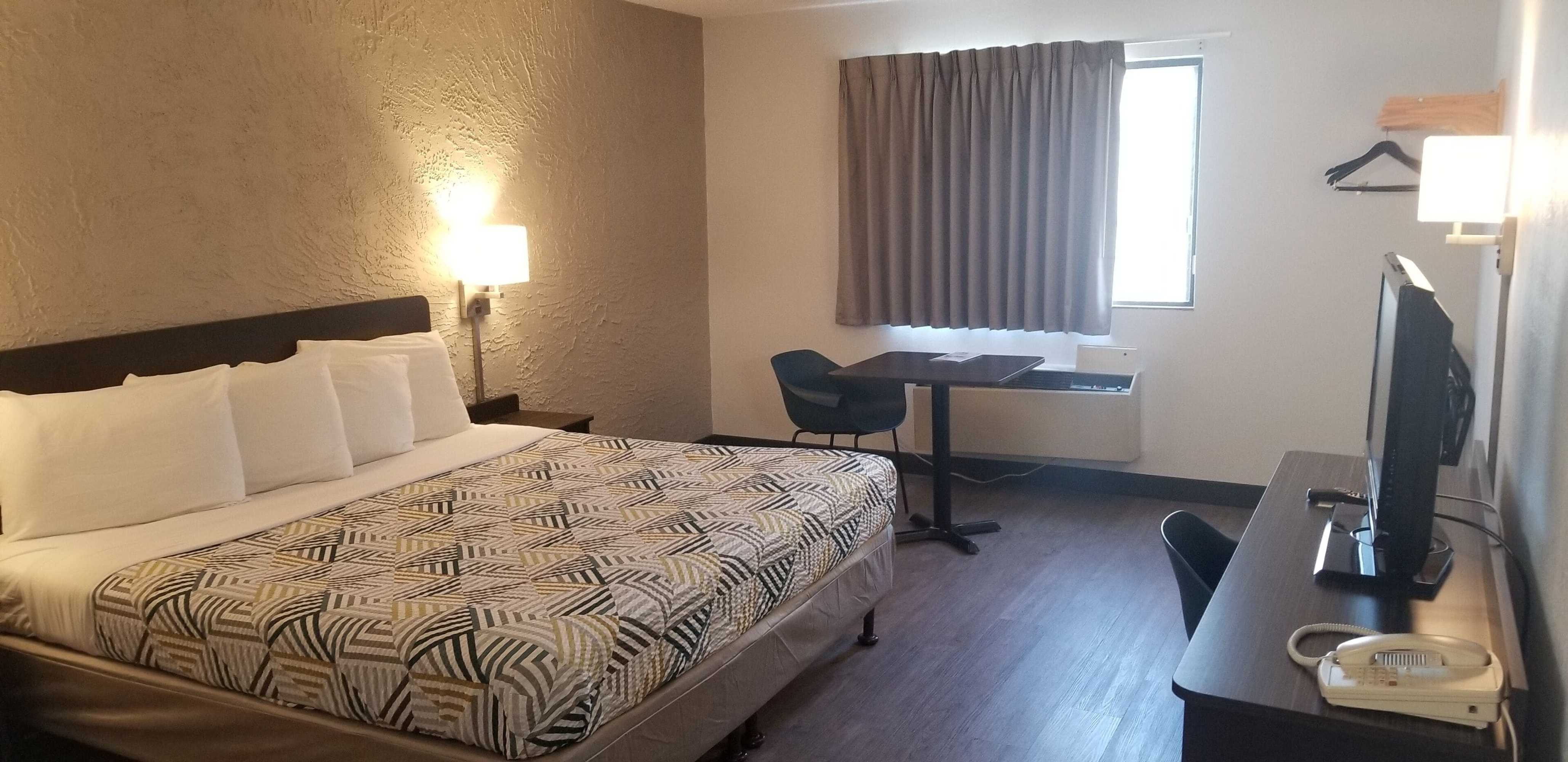 Gift card for Motel 6 Elk Grove Village Ohare Gift card for Motel 6 Elk Grove Village Ohare
