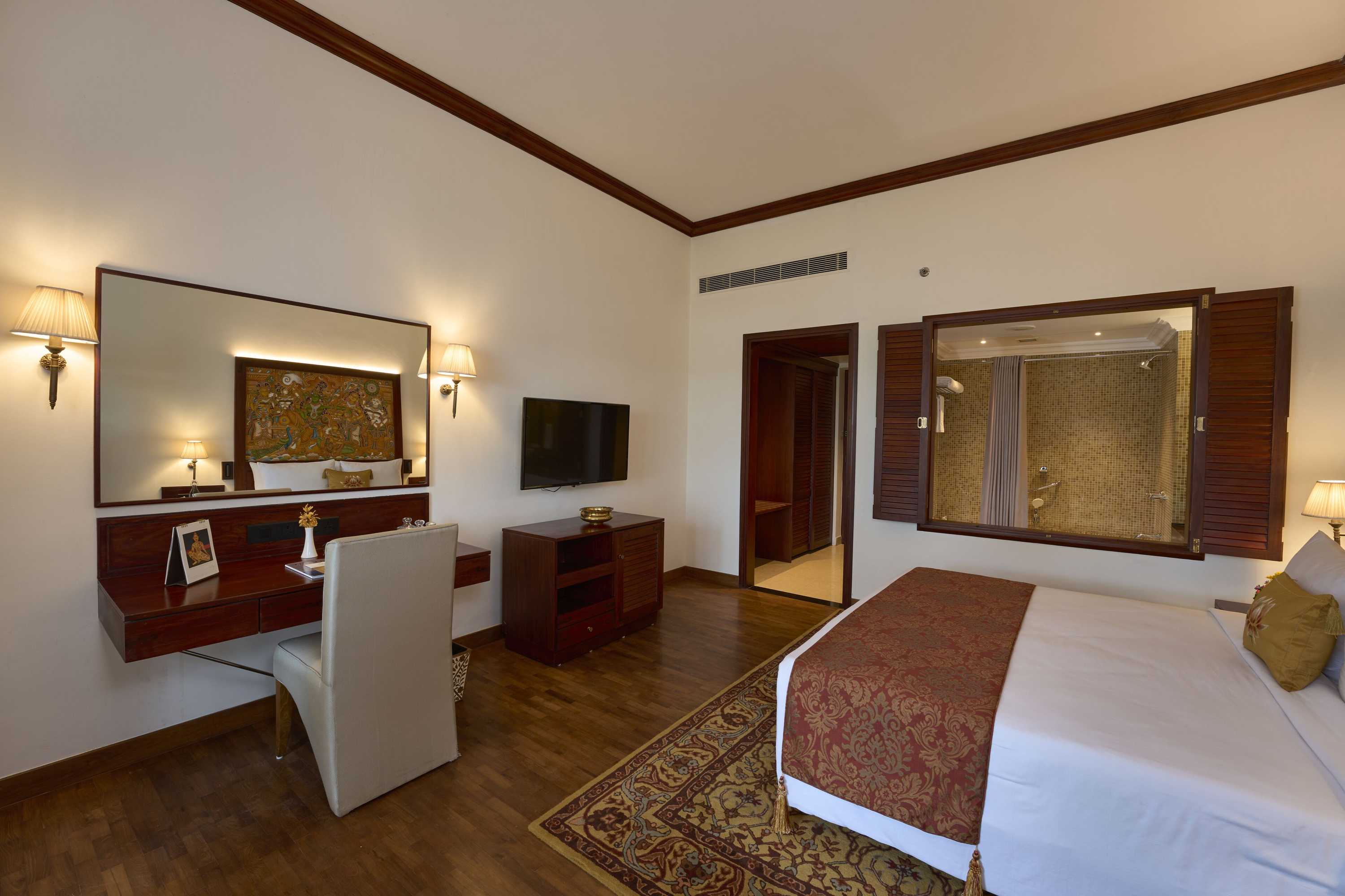 Gift card for The Leela Ashtamudi, A Raviz Hotel