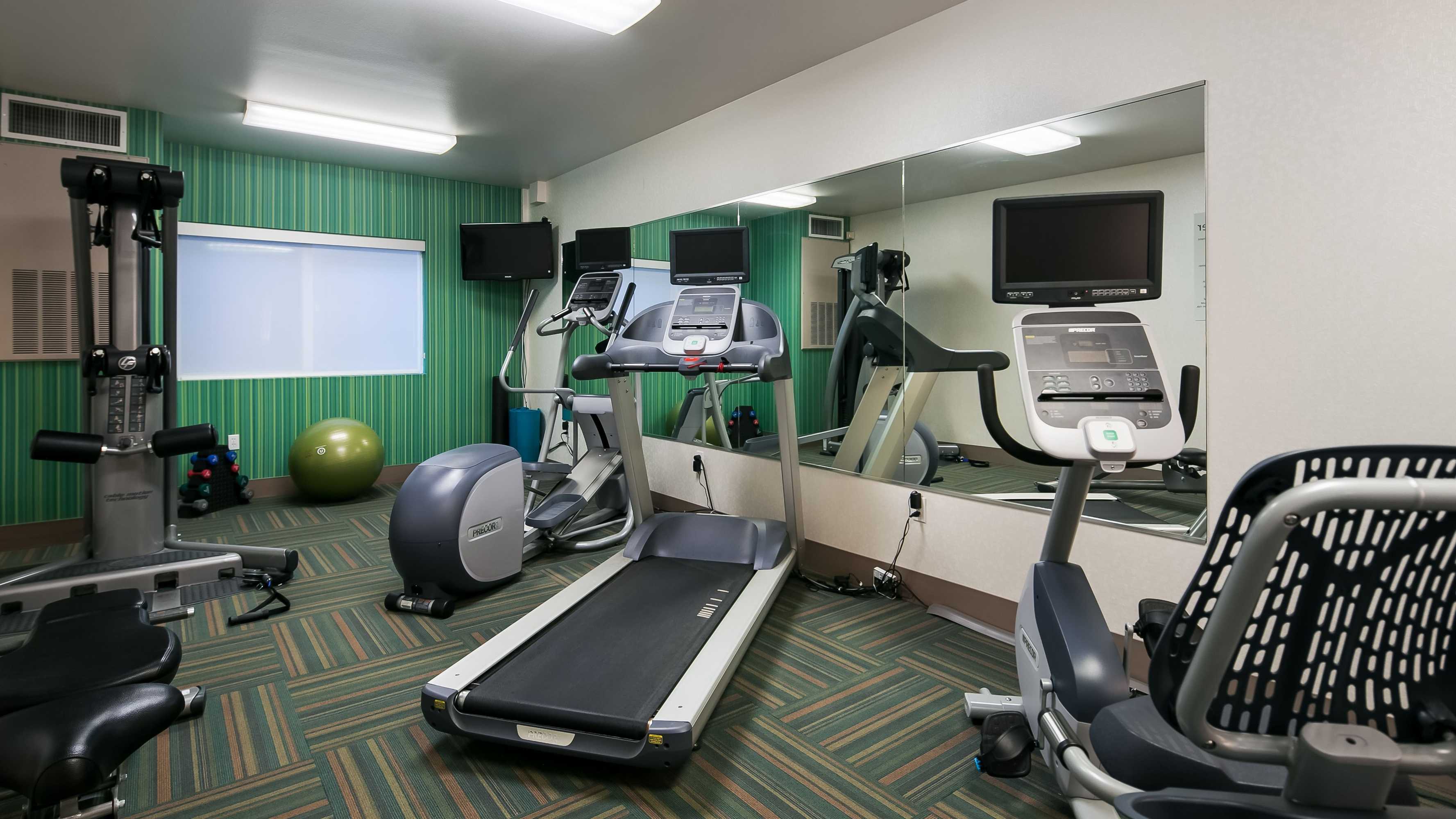 Gift card for Holiday Inn Express & Suites Everett by Ihg Gift card for Holiday Inn Express & Suites Everett by Ihg