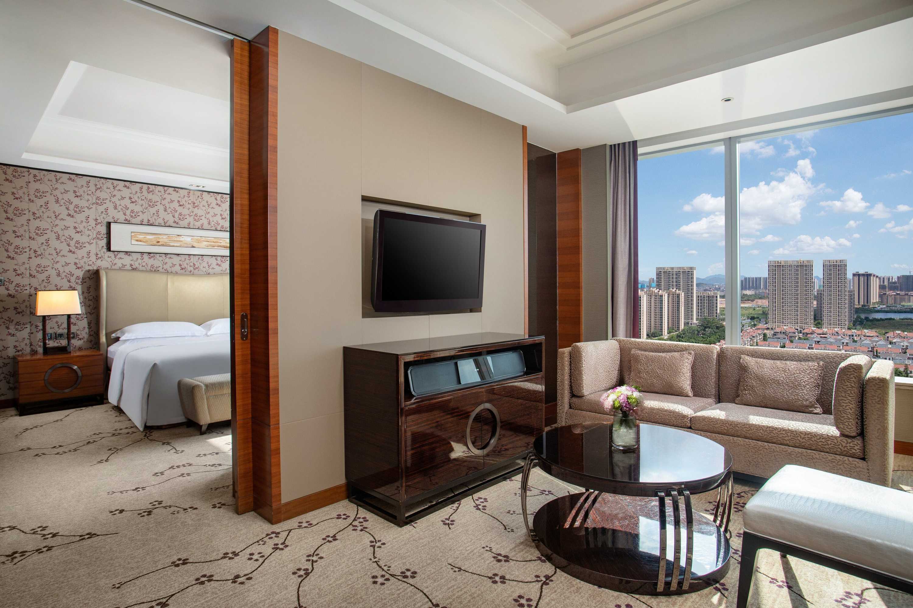 Gift card for Crowne Plaza Huizhou by Ihg Gift card for Crowne Plaza Huizhou by Ihg
