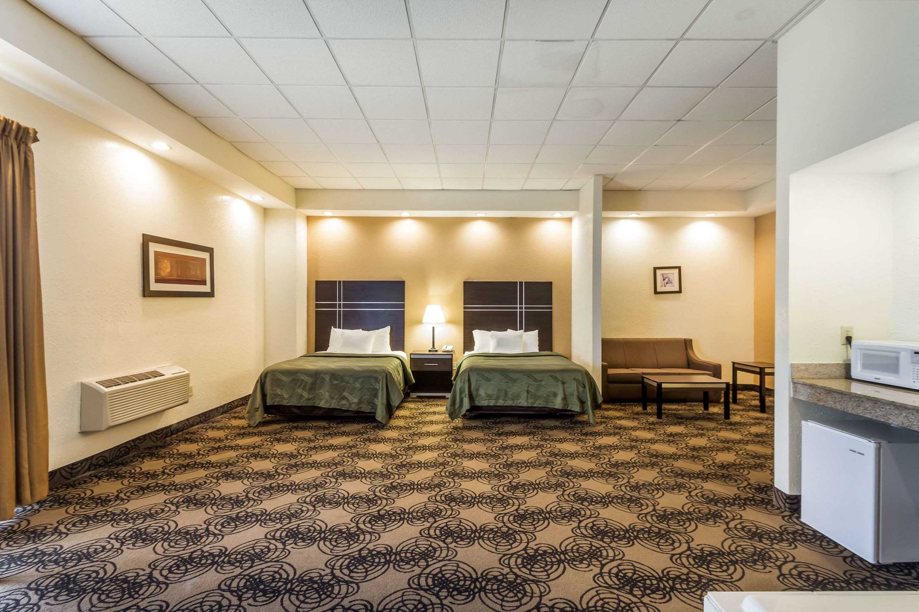 Gift card for Quality Suites Milwaukee Airport Gift card for Quality Suites Milwaukee Airport