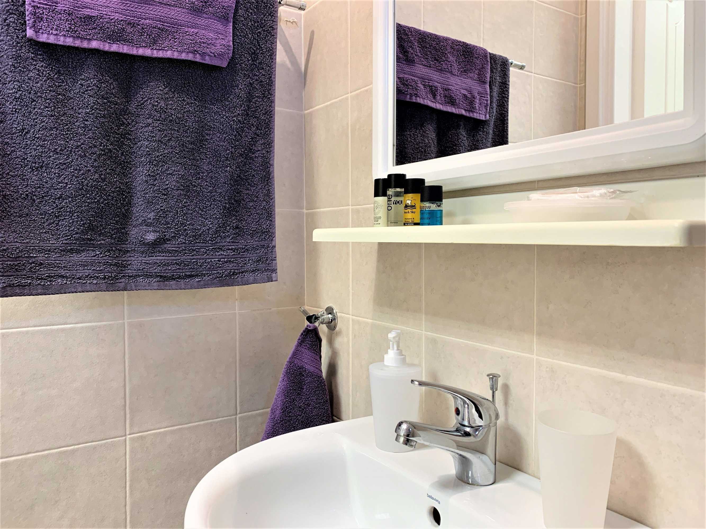 Gift card for GK Airport Suites - Free Shuttle Gift card for GK Airport Suites - Free Shuttle