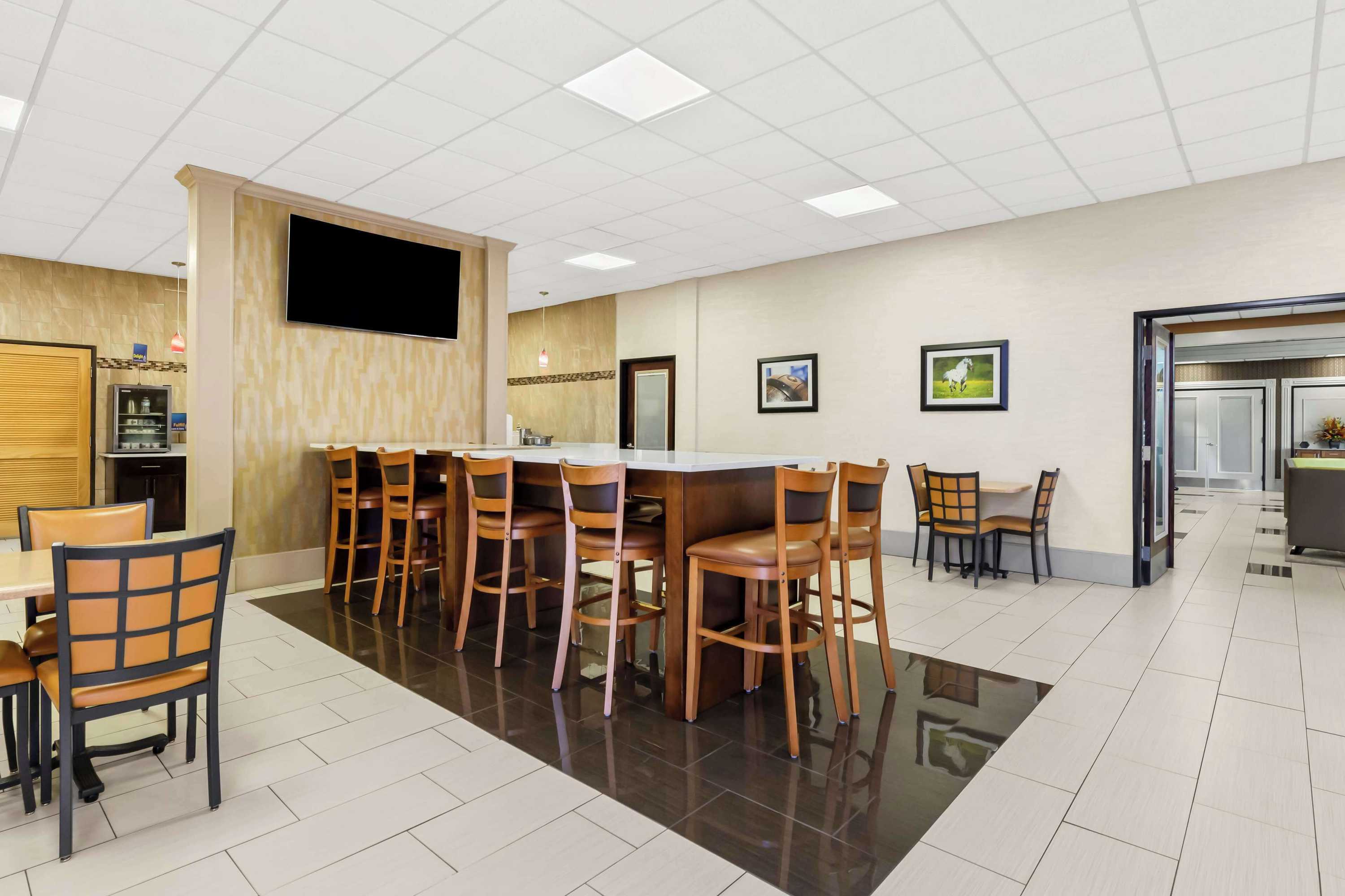 Gift card for Best Western Fayetteville Inn Gift card for Best Western Fayetteville Inn