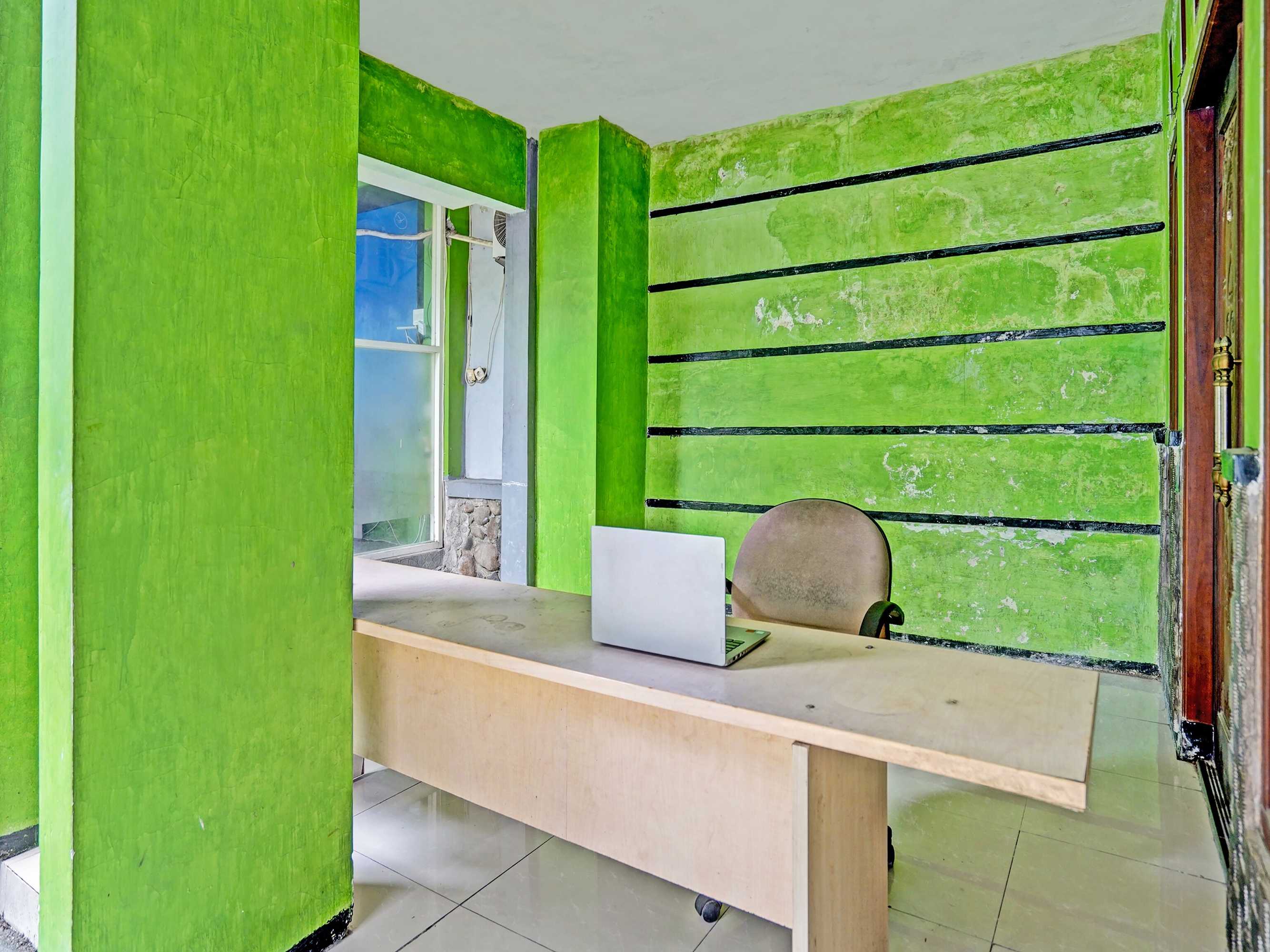 Gift card for Oyo 92086 Fun Guesthouse Syariah Gift card for Oyo 92086 Fun Guesthouse Syariah