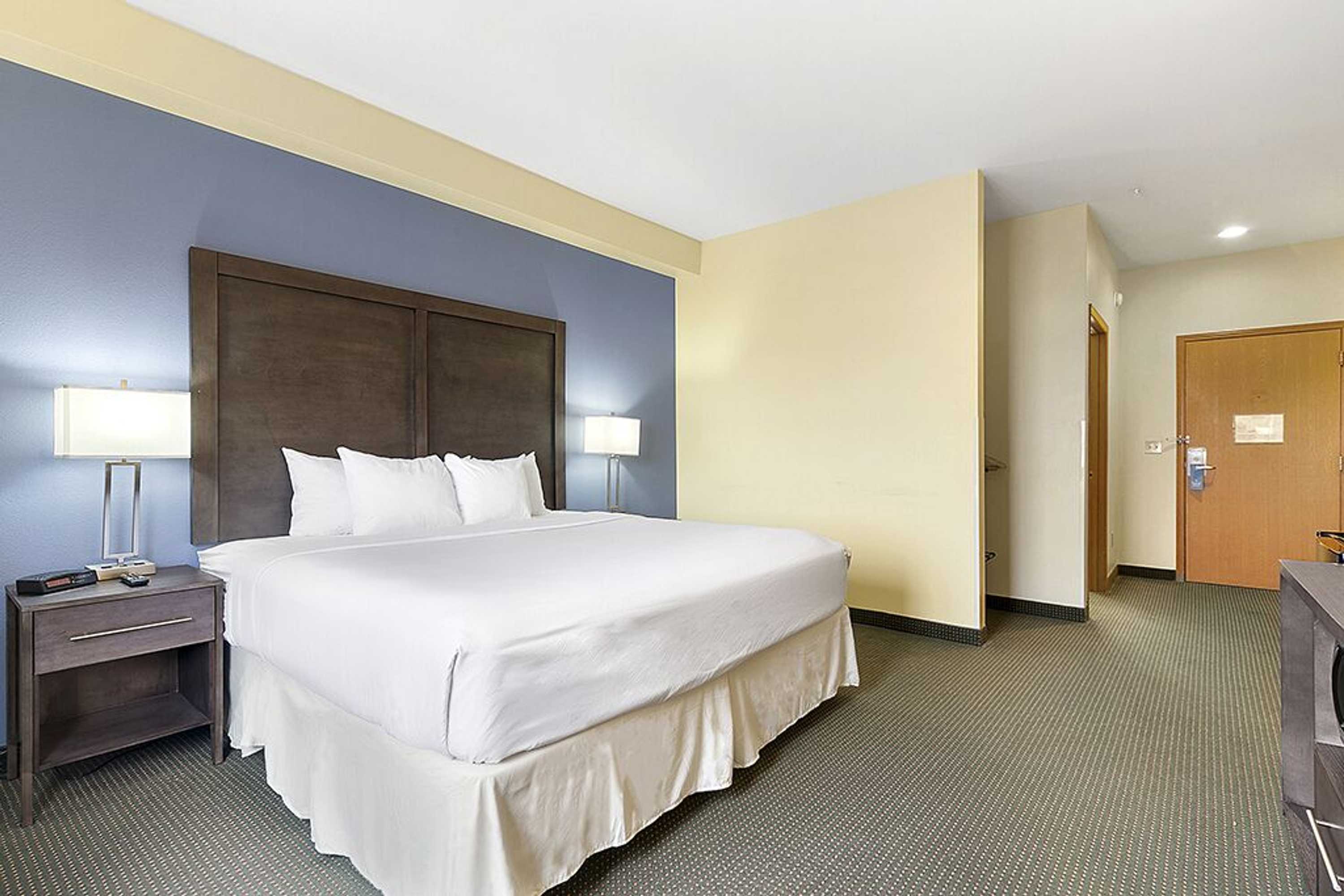 Gift card for Days Inn by Wyndham Ellensburg Gift card for Days Inn by Wyndham Ellensburg
