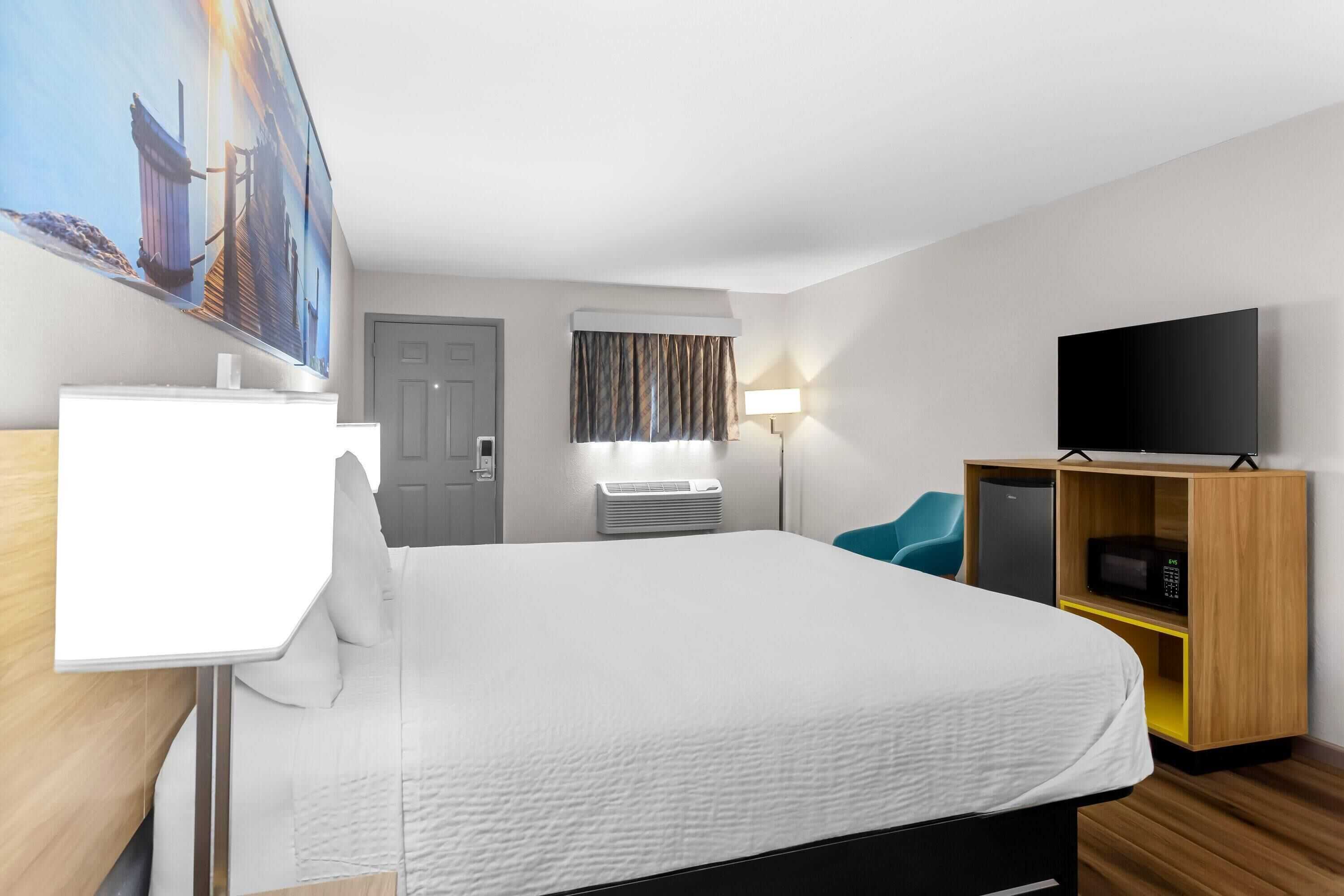 Gift card for Days Inn by Wyndham Huntington Gift card for Days Inn by Wyndham Huntington