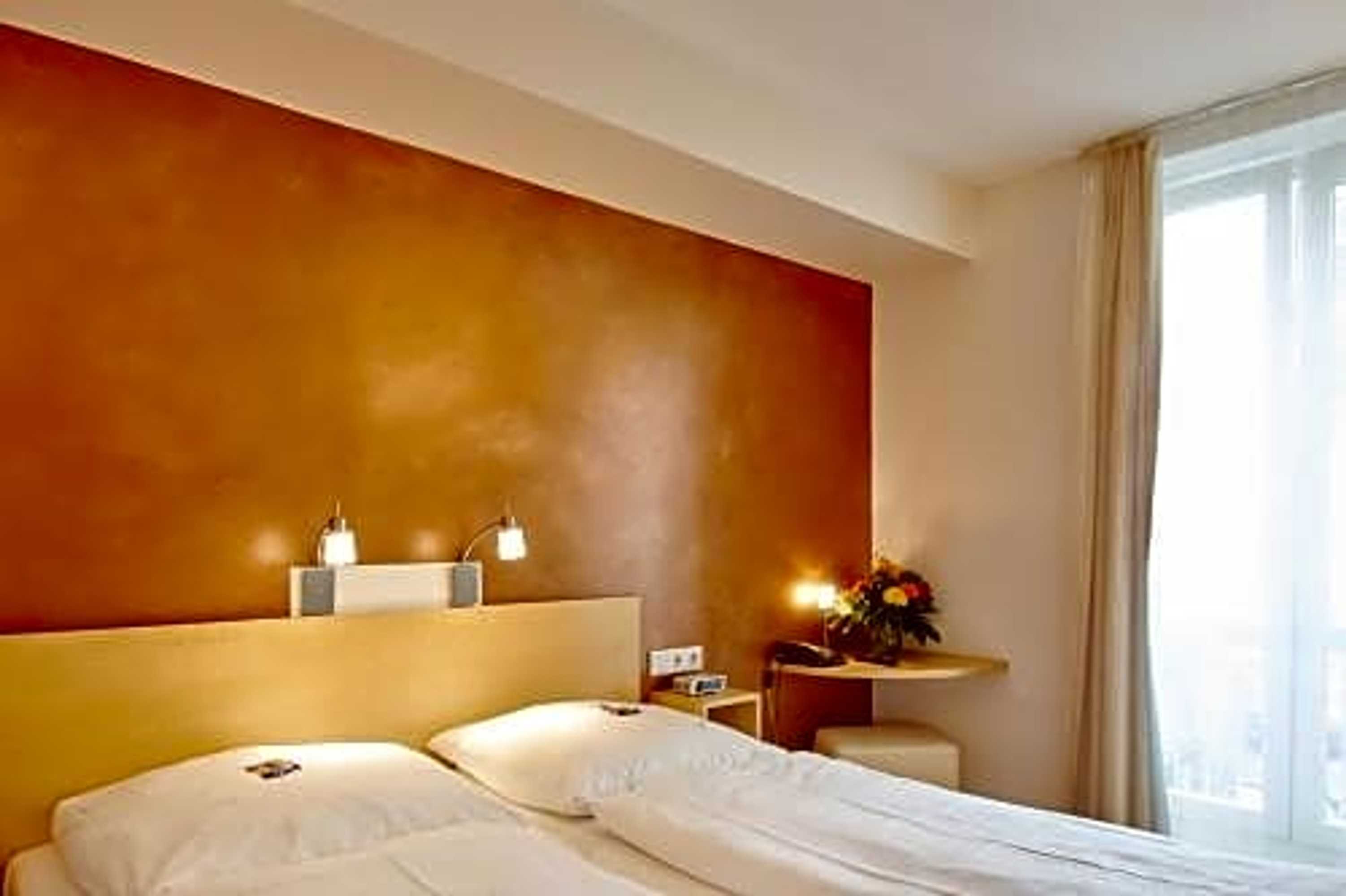 Gift card for Town Hotel Wiesbaden - Kleines Privathotel in Bestlage Gift card for Town Hotel Wiesbaden - Kleines Privathotel in Bestlage