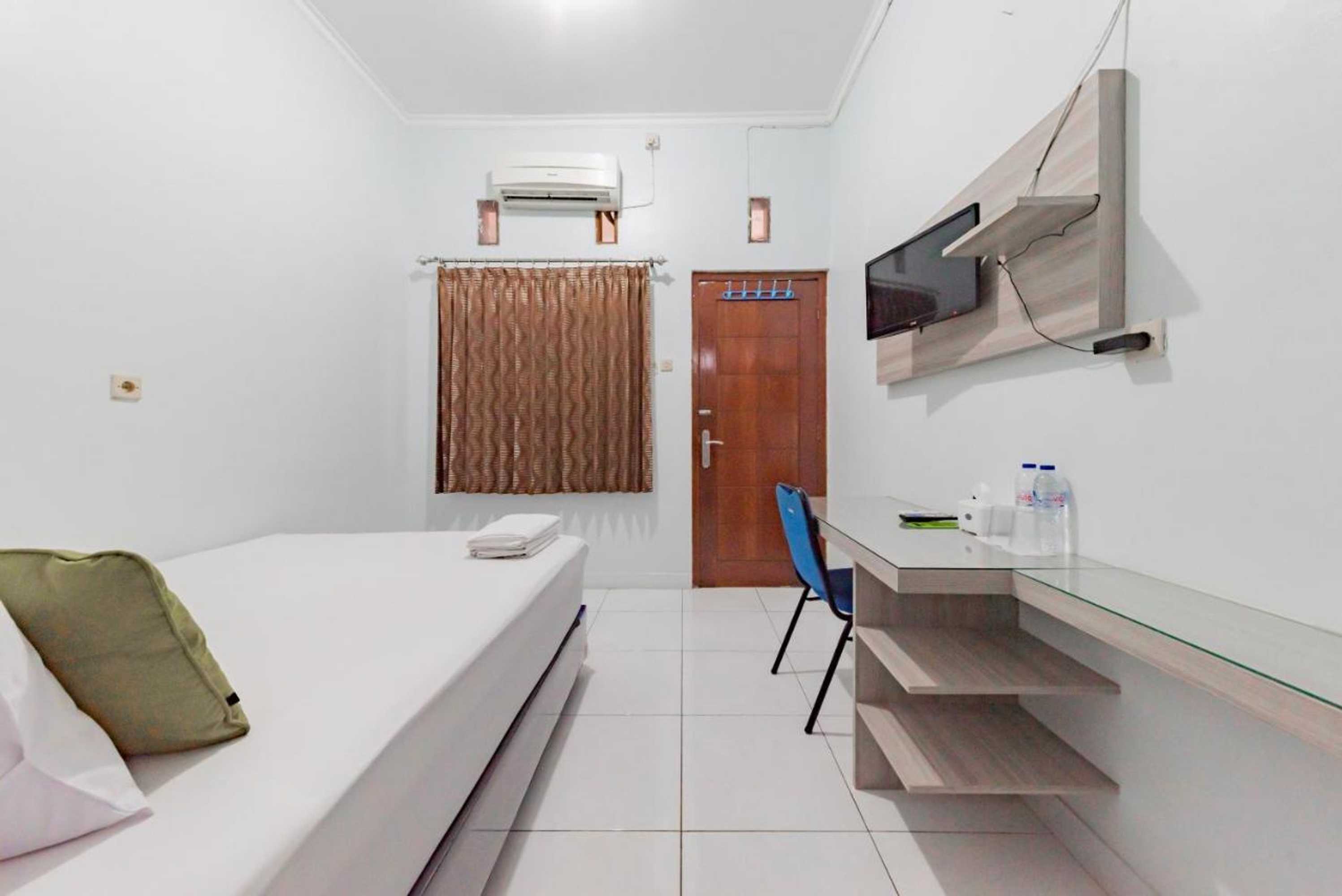 Gift card for Urbanview Hotel Sunday Cirebon by Reddoorz