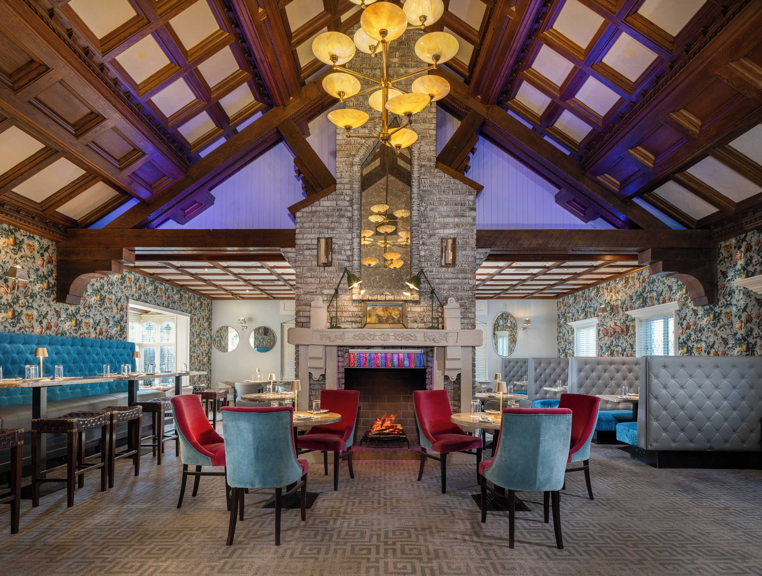 Gift card for Treacys Oakwood Hotel, Shannon Gift card for Treacys Oakwood Hotel, Shannon