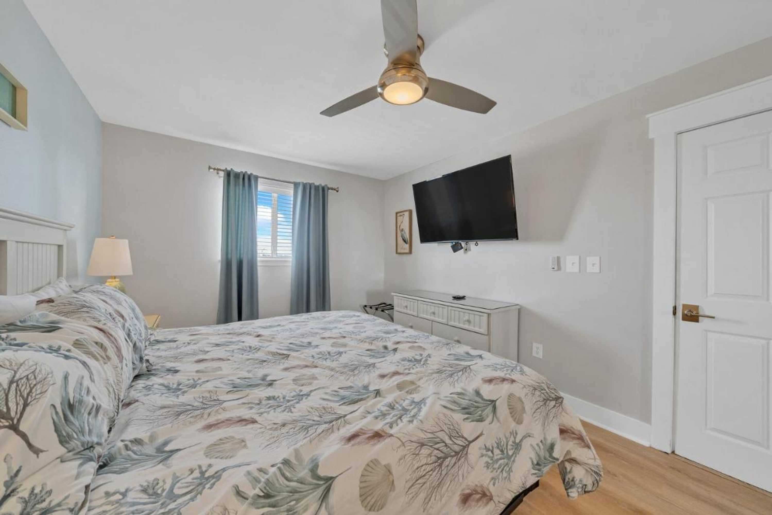 Gift card for Crystal Sands Condominiums by Wyndham Vacation Rentals